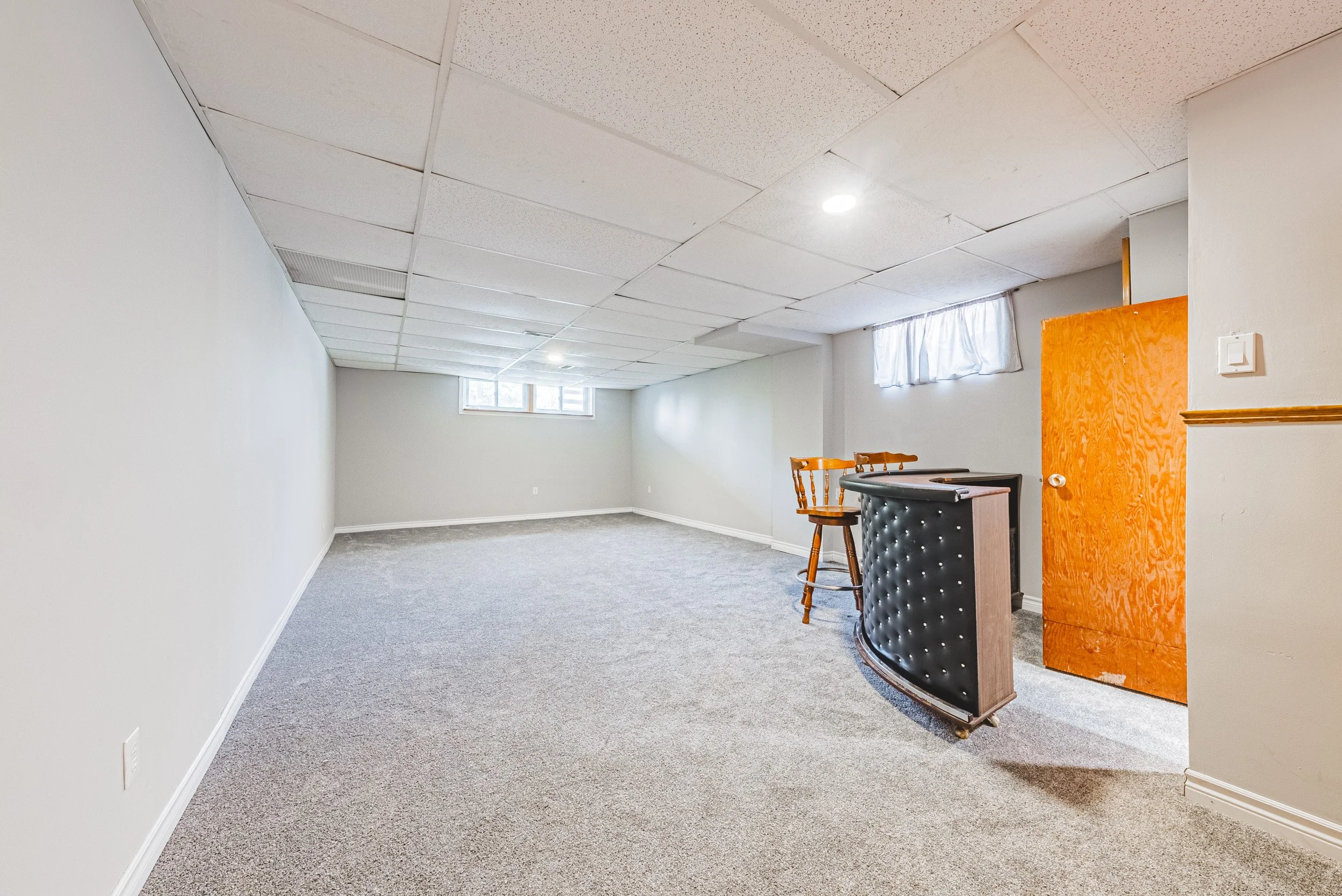 18 - 306 Victoria Rd, Guelph.jpg