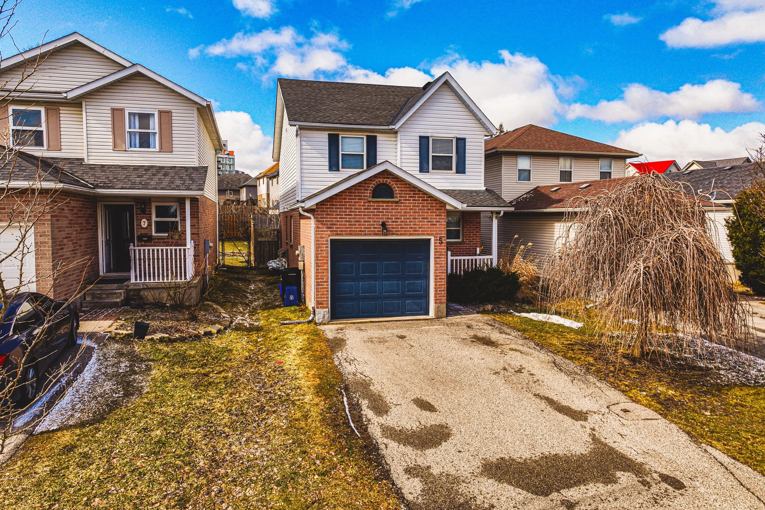 3-5 Michelle Court, Kitchener.jpg
