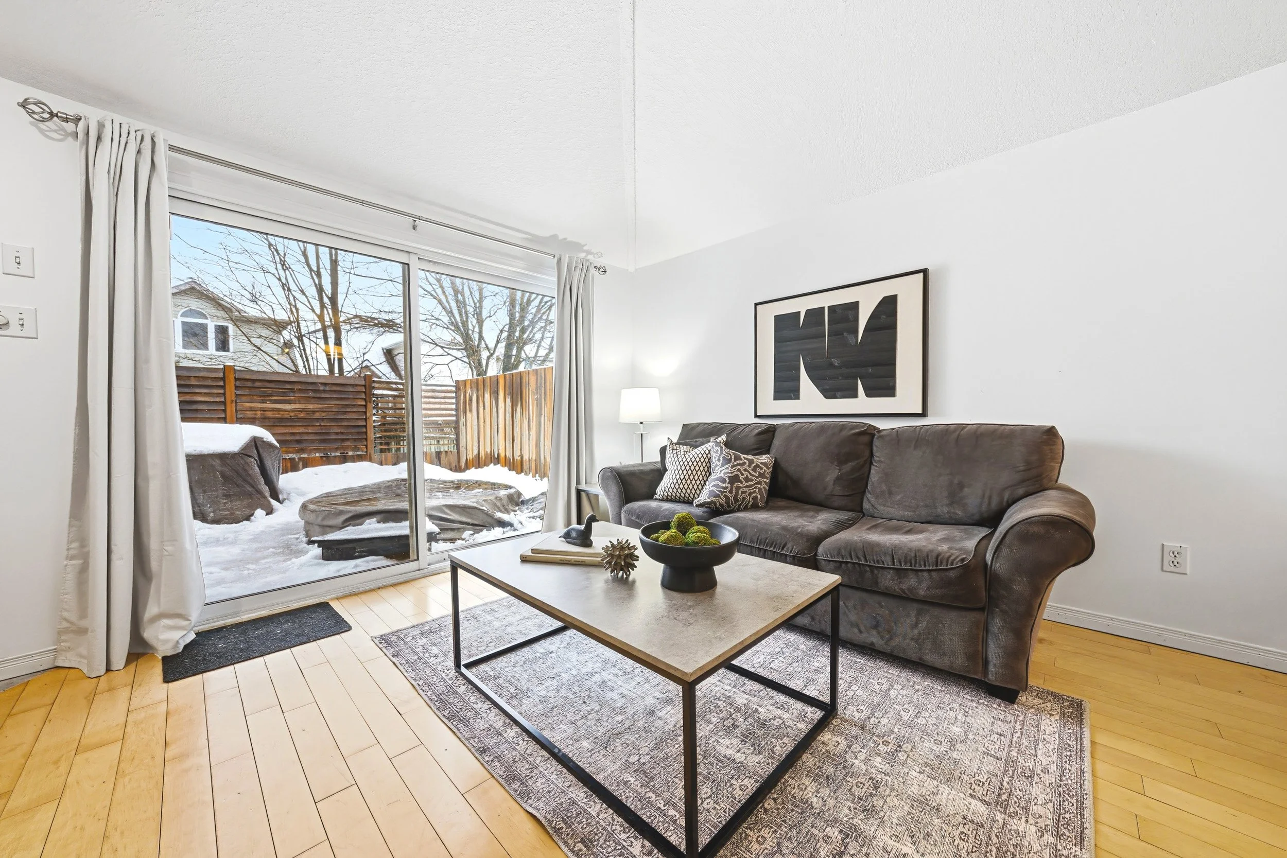 10 - 11 Gaw Cres, Guelph.jpg