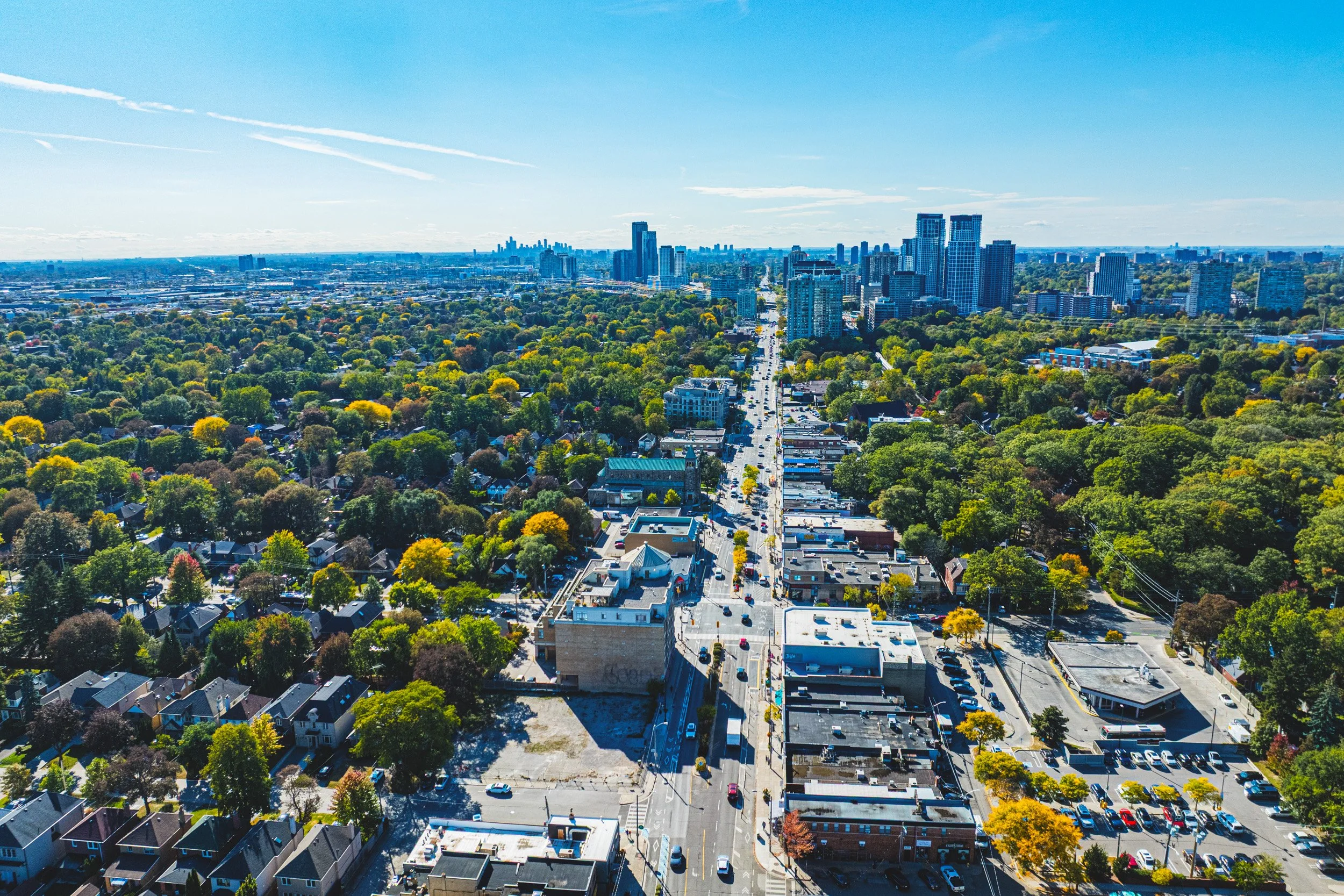 34 - 935 Royal York Rd #202, Toronto.jpg