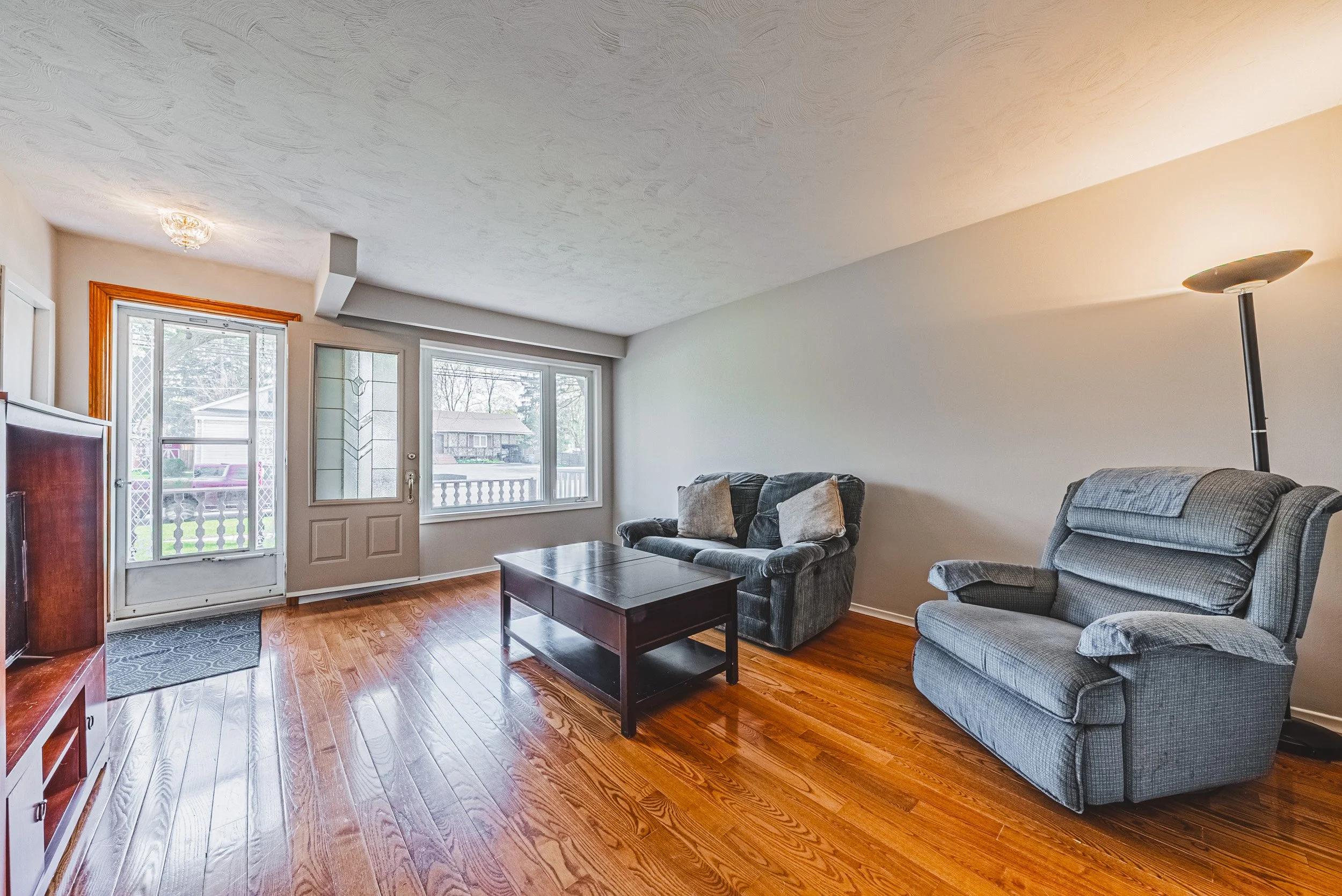 6 - 306 Victoria Rd, Guelph.jpg