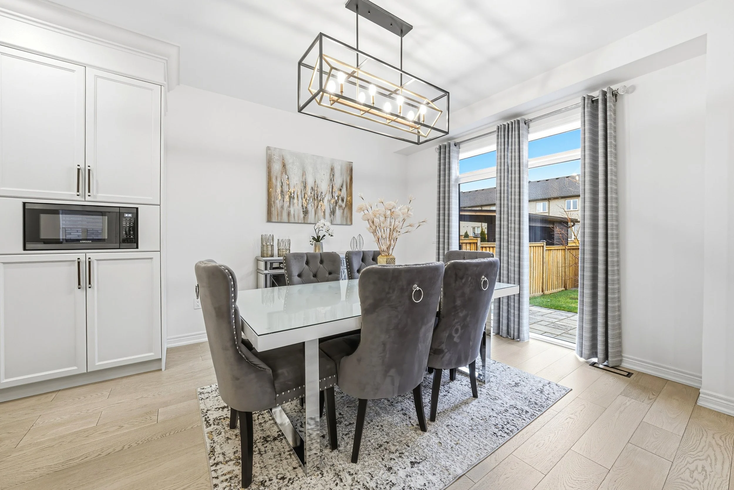 19 - 90 Robertson Rd, Ancaster.jpg