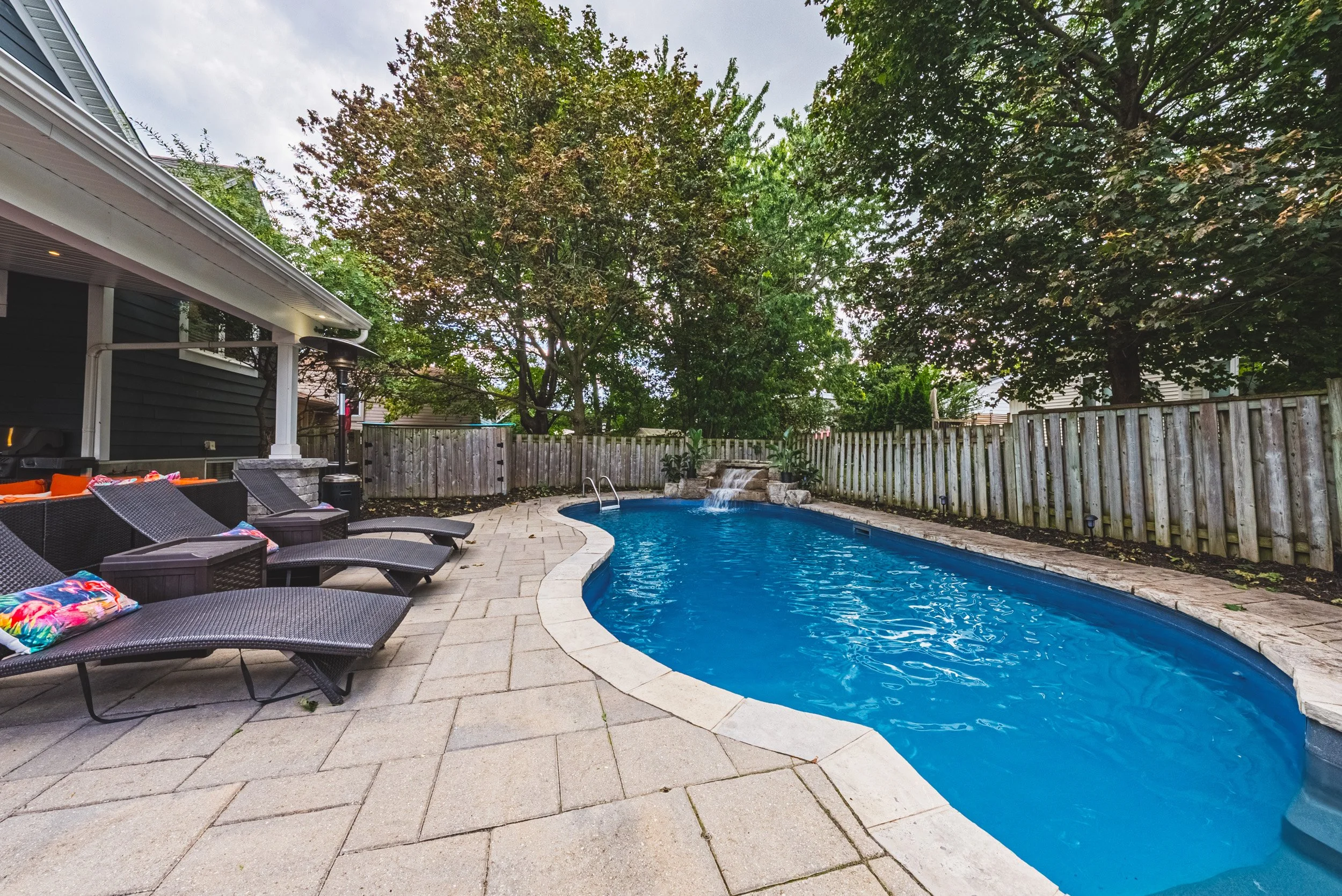 44 - 581 Holly Hill Cres, Burlington.jpg