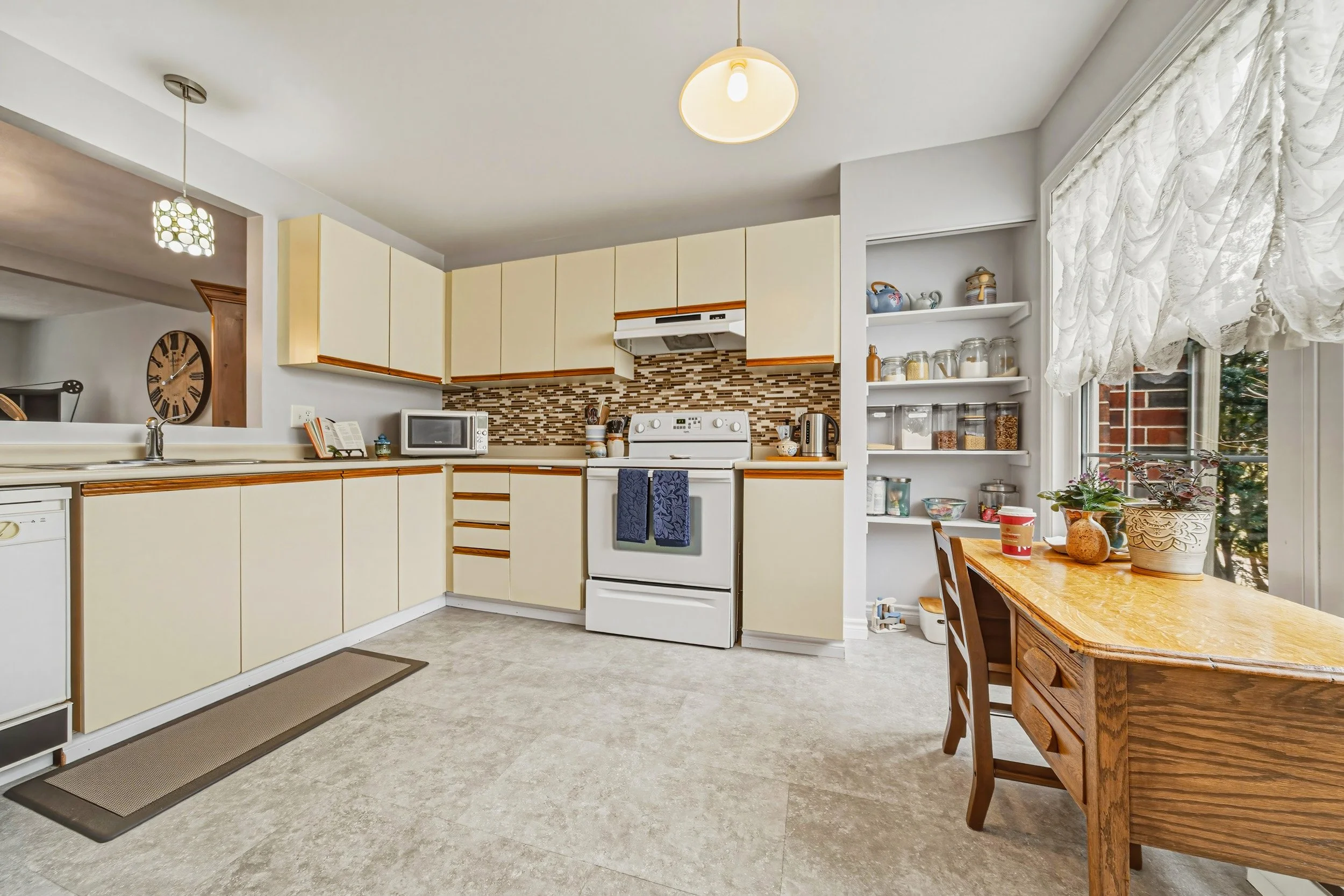 8 - 26 Poplar Dr #25, Cambridge.jpg