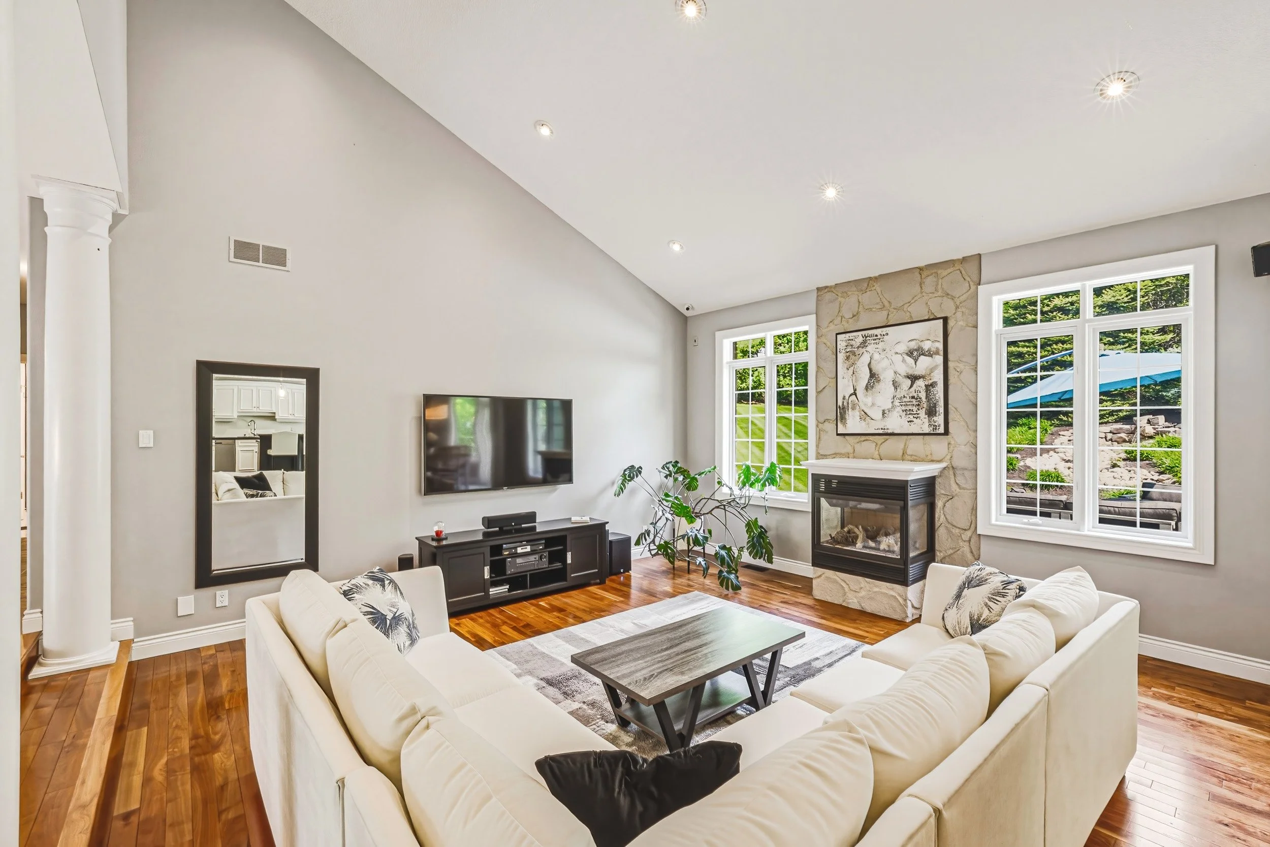 13 - 845 Hidden Valley Rd, Kitchener.jpg