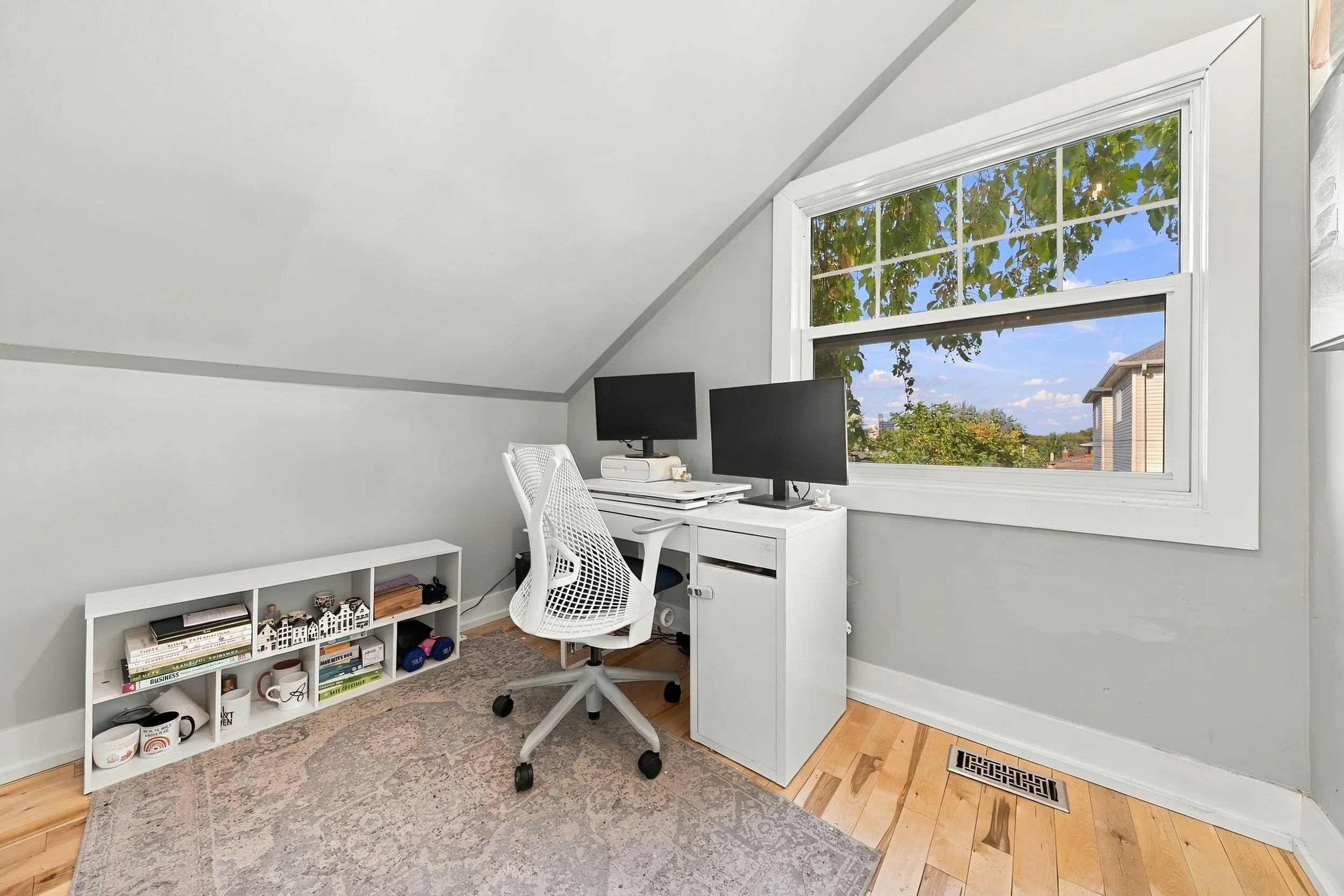 26 - 1231 Dunsmure Rd, Hamilton.jpg