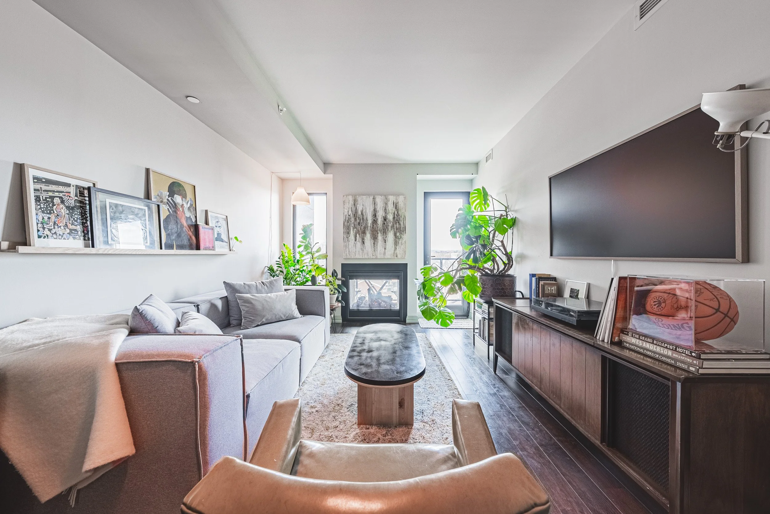 13 - 181 James St N #503, Hamilton.jpg