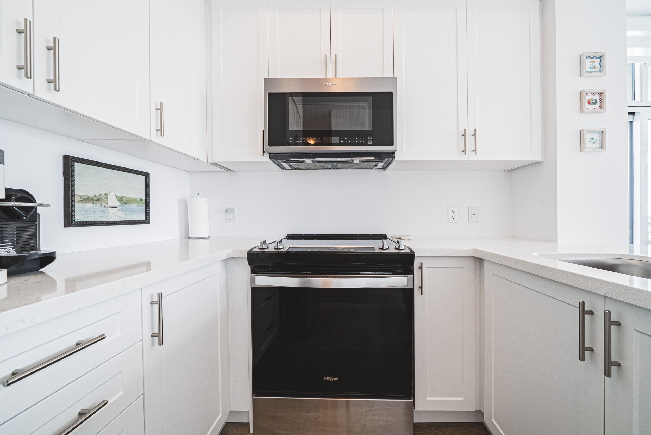 15-470 Dundas St E Waterdown.jpg
