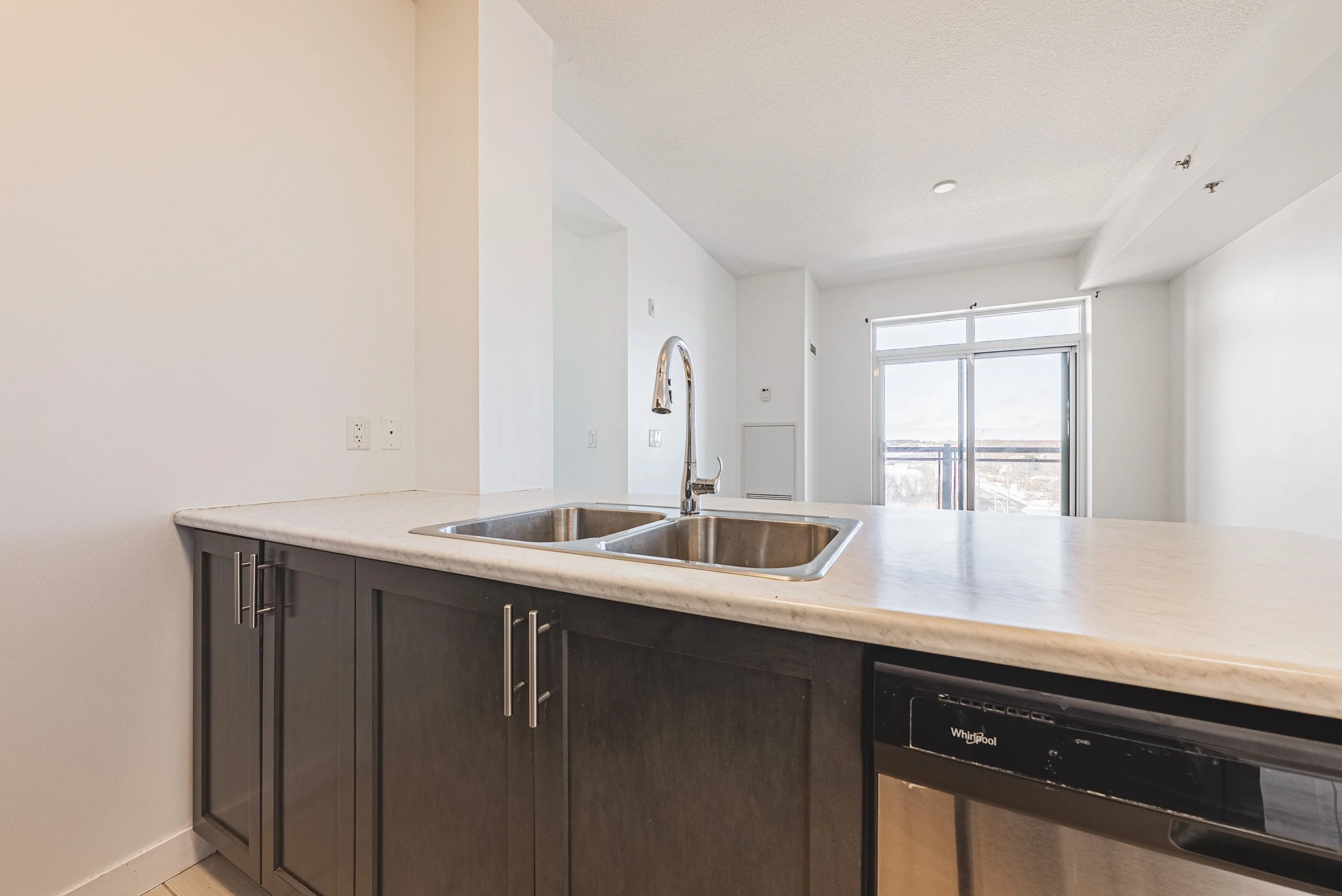 8 - 2486 Old Bronte Rd #706, Oakville.jpg