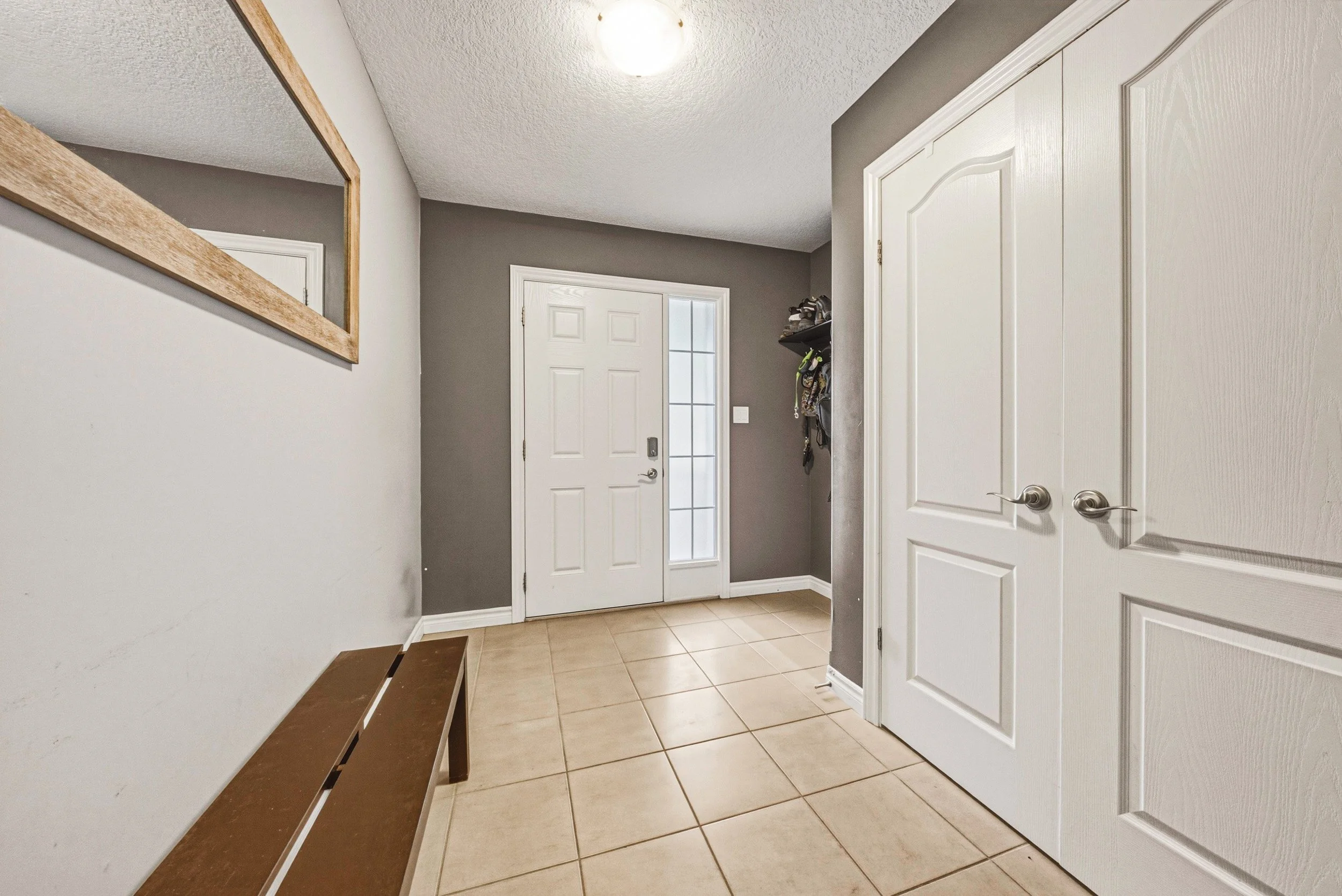 6 - 93 Couling Cres, Guelph.jpg