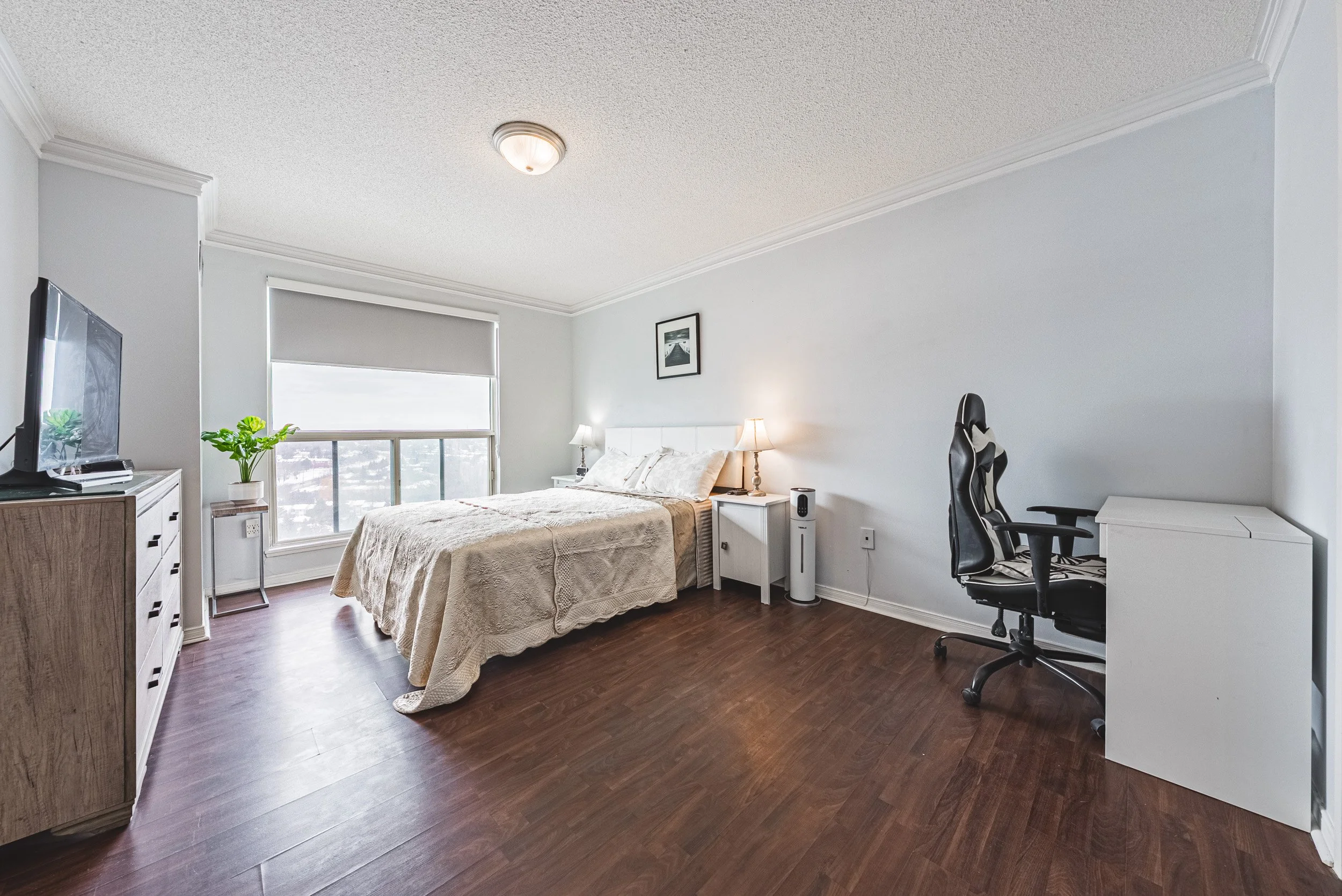 32 - 2155 Burnhamthorpe Rd W #1904, Mississauga.jpg