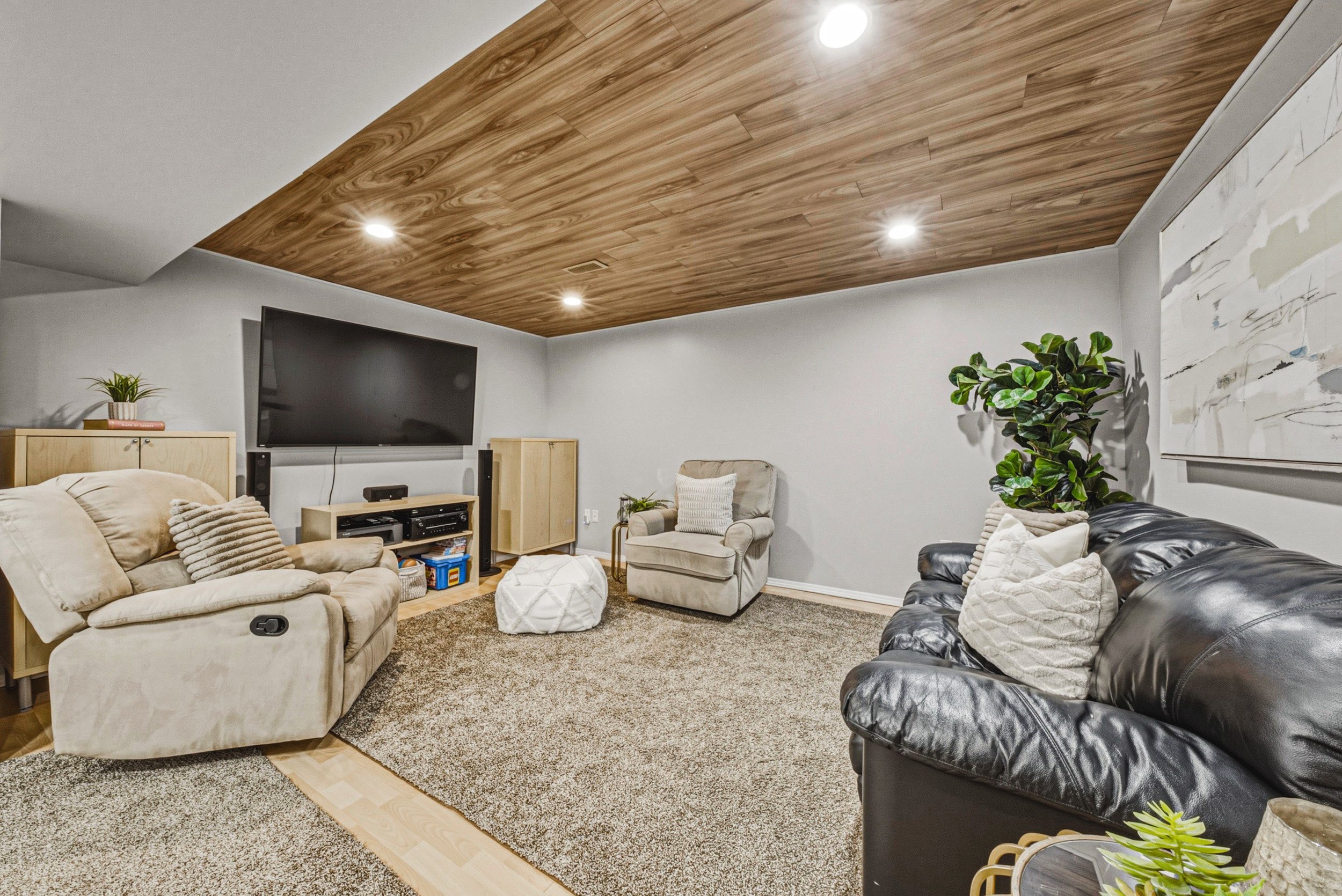28 - 29 Hopewell Cres, Stoney Creek.jpg