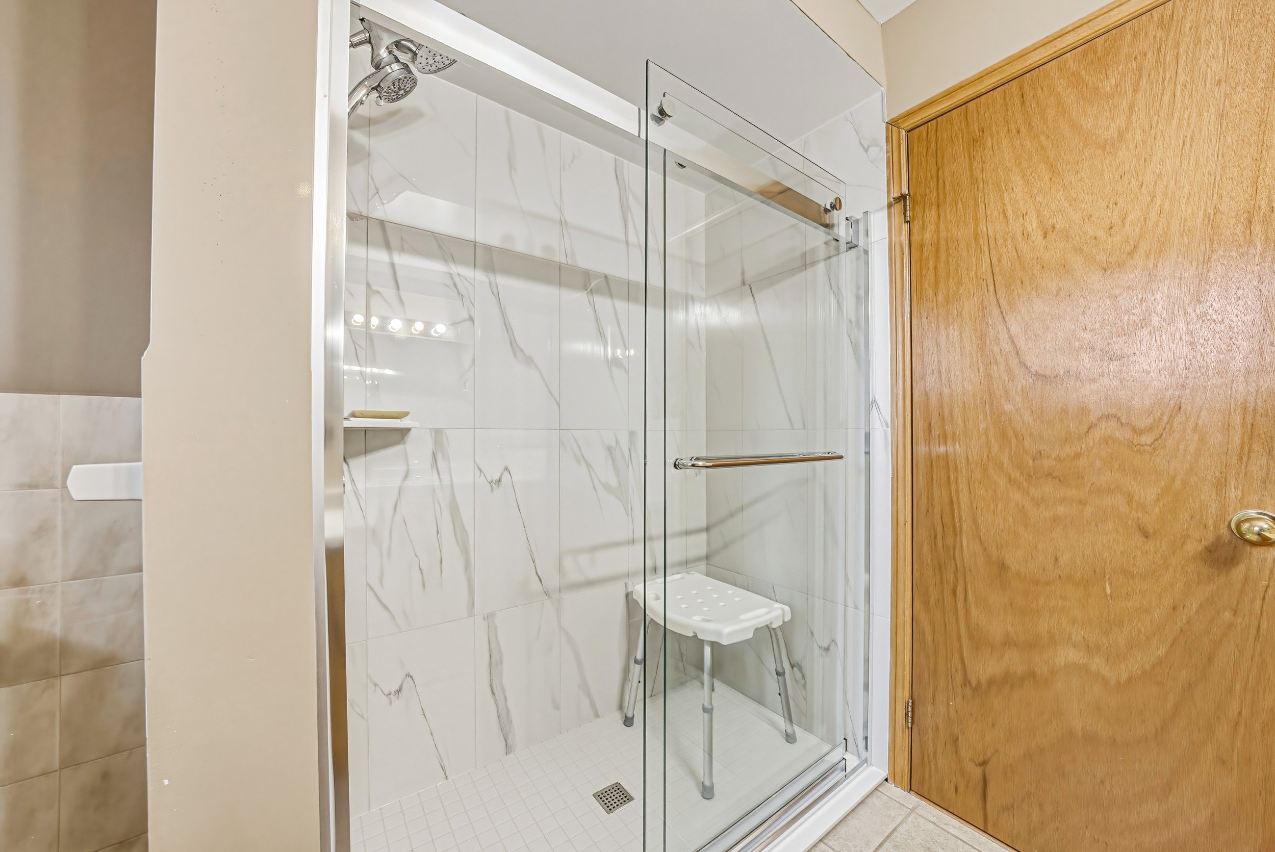 18 - 117 Stonyburn Cres, Cambridge.jpg