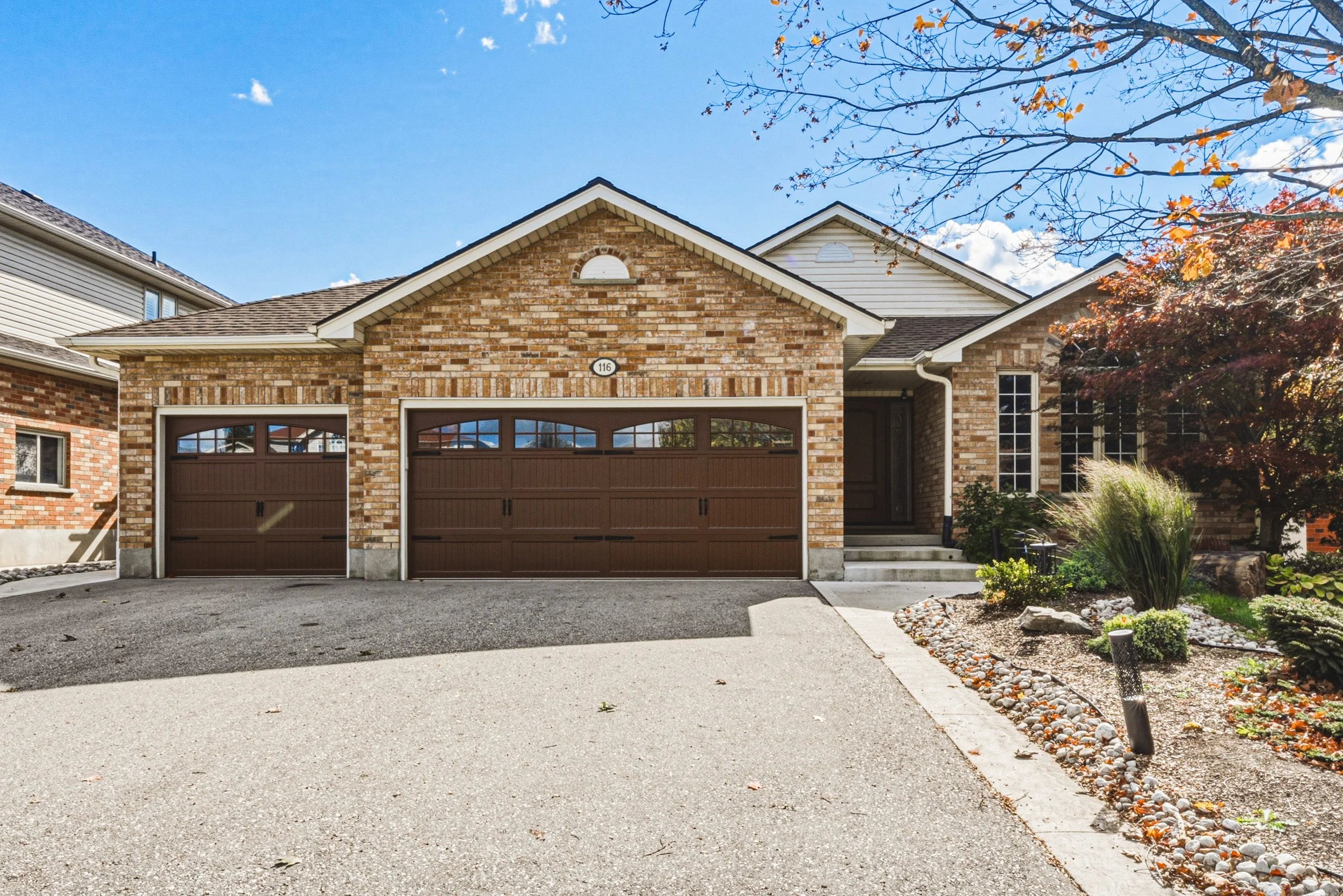 2 - 116 Attwood Dr, Cambridge.jpg