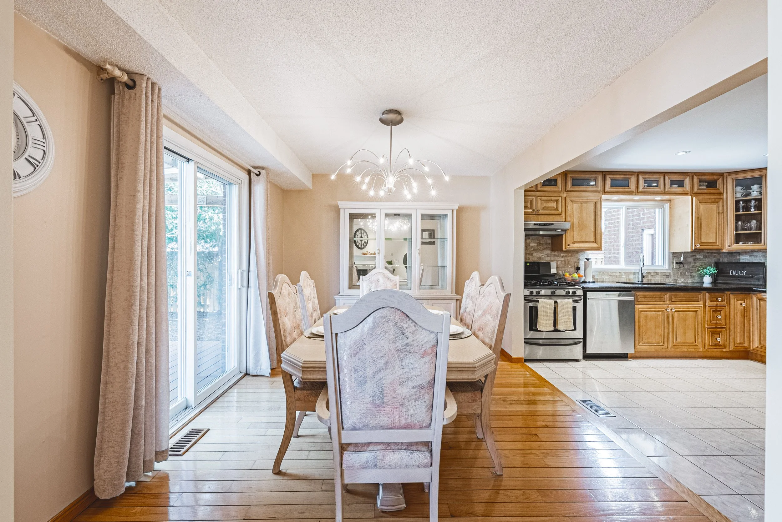 11 - 110 Highbury Dr, Stoney Creek.jpg