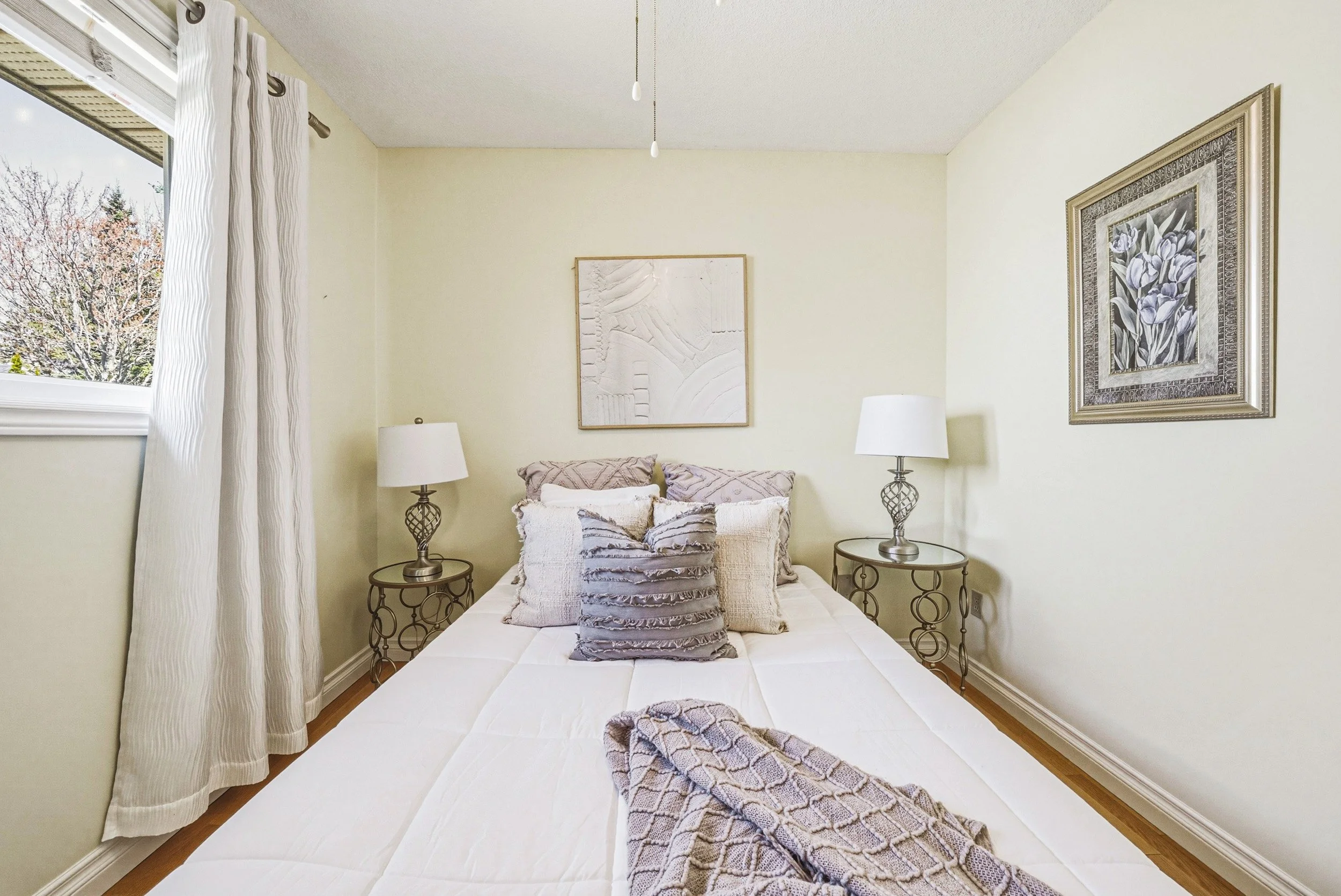 31 - 48 Tanager Dr, Guelph.jpg