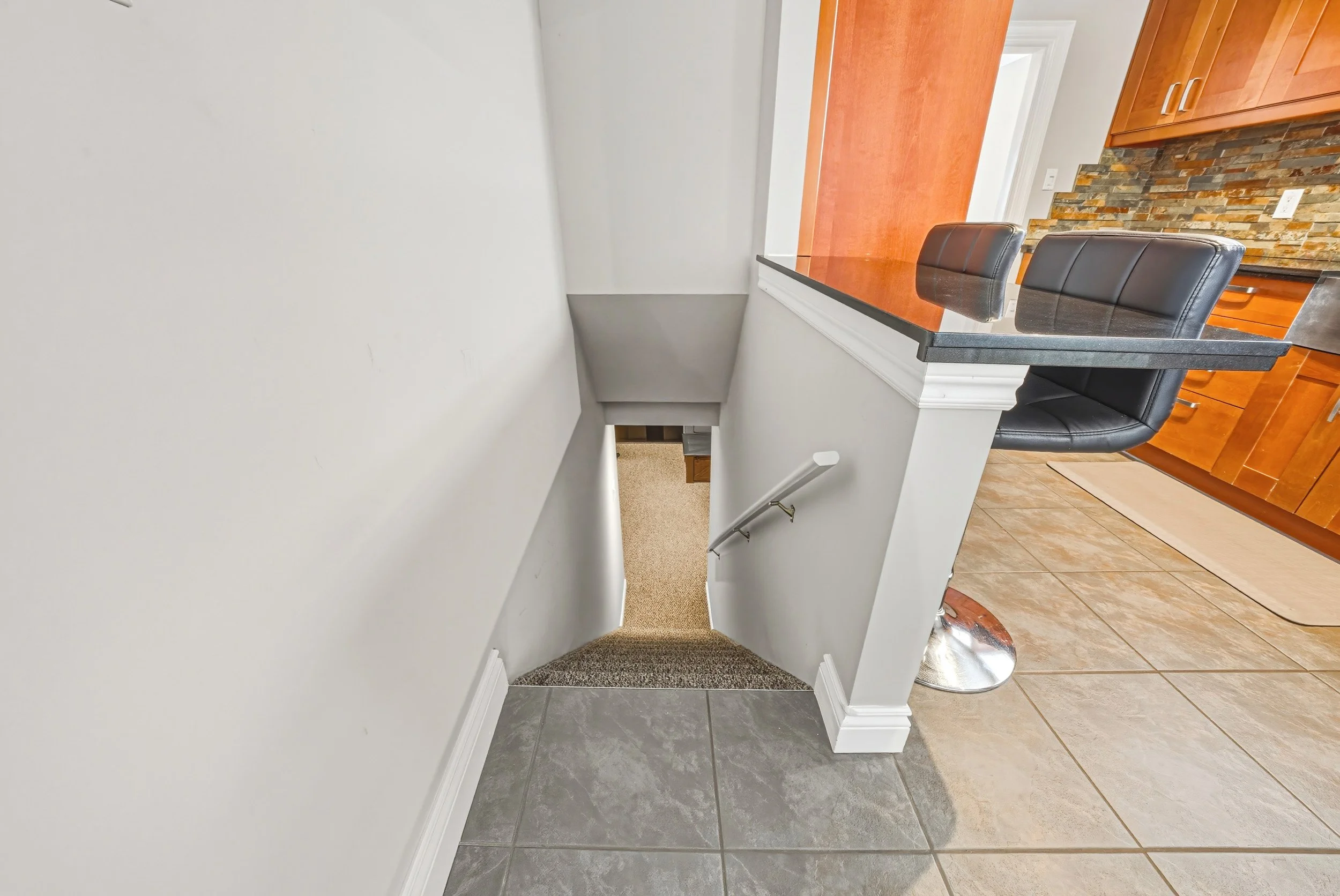 18 - 165 E 38th St, Hamilton.jpg