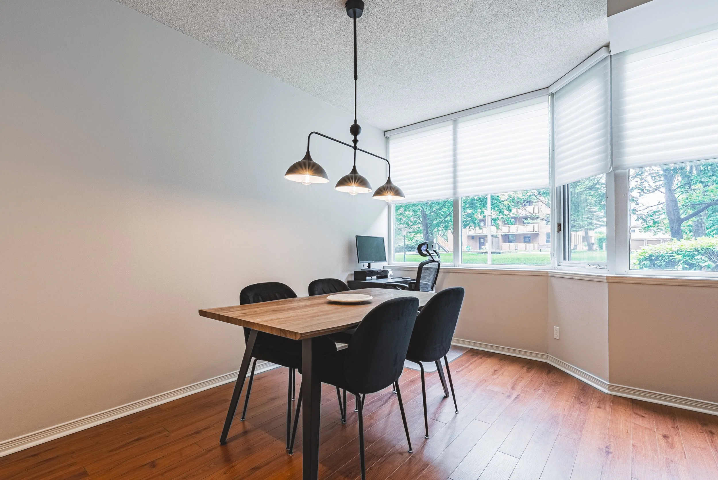 11 - 180 Limeridge Rd W #108, Hamilton.jpg