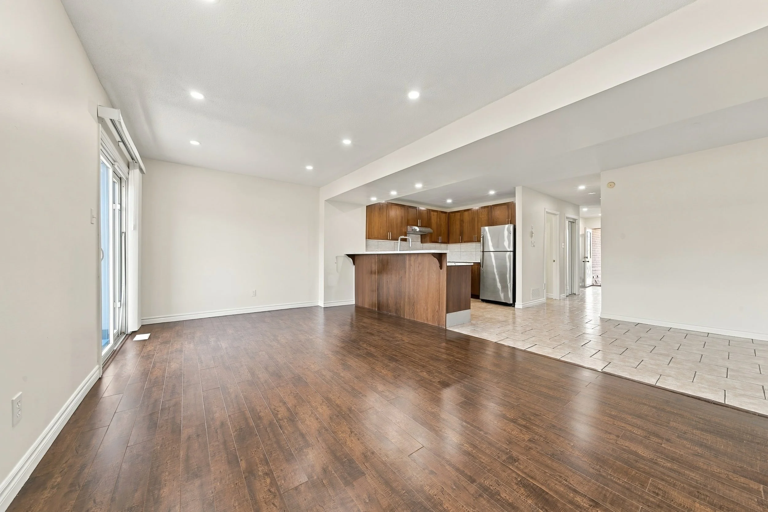 12-35 Thames Wy Hamilton.jpg