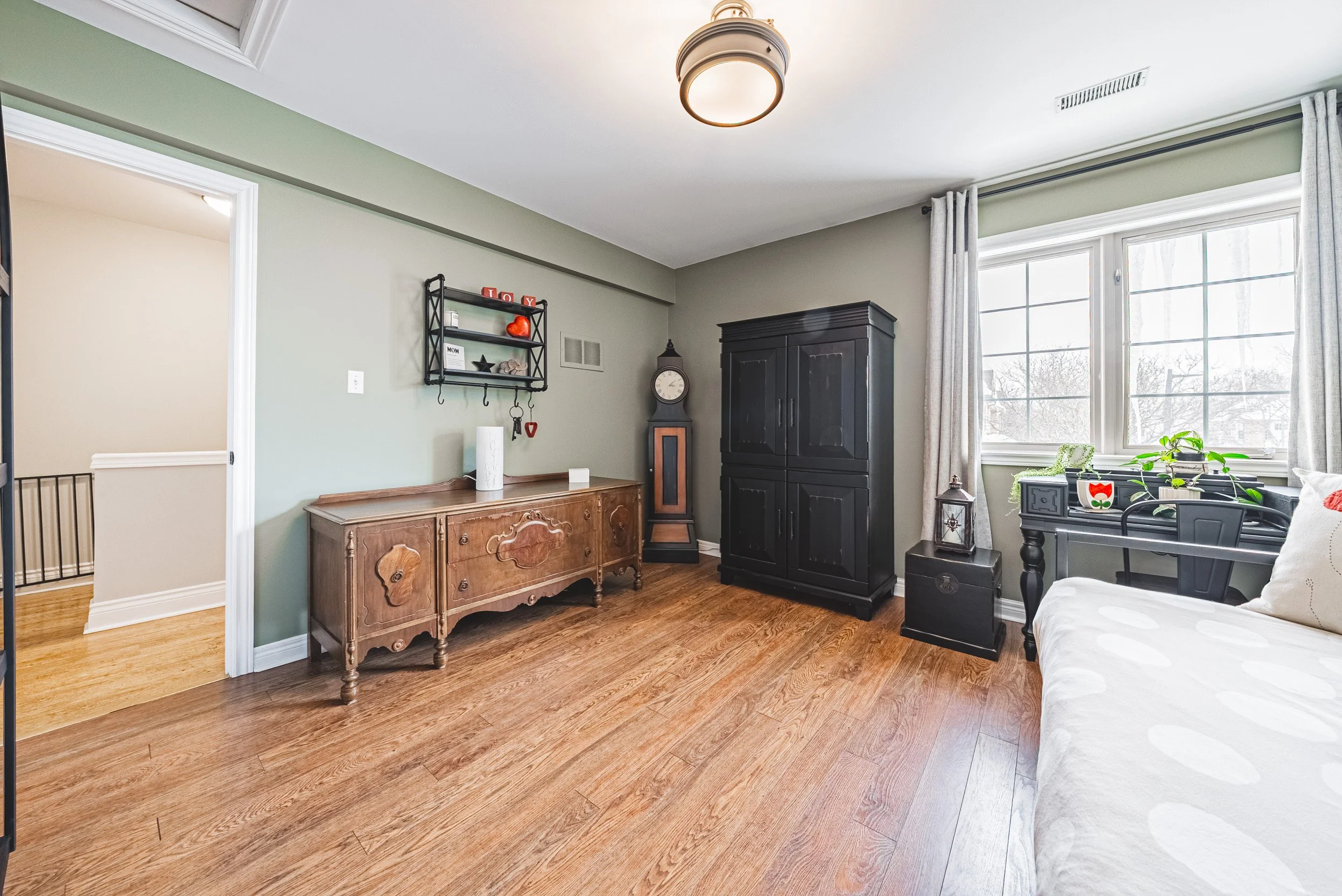 17 - 705 Cumberland Ave #18, Burlington.jpg