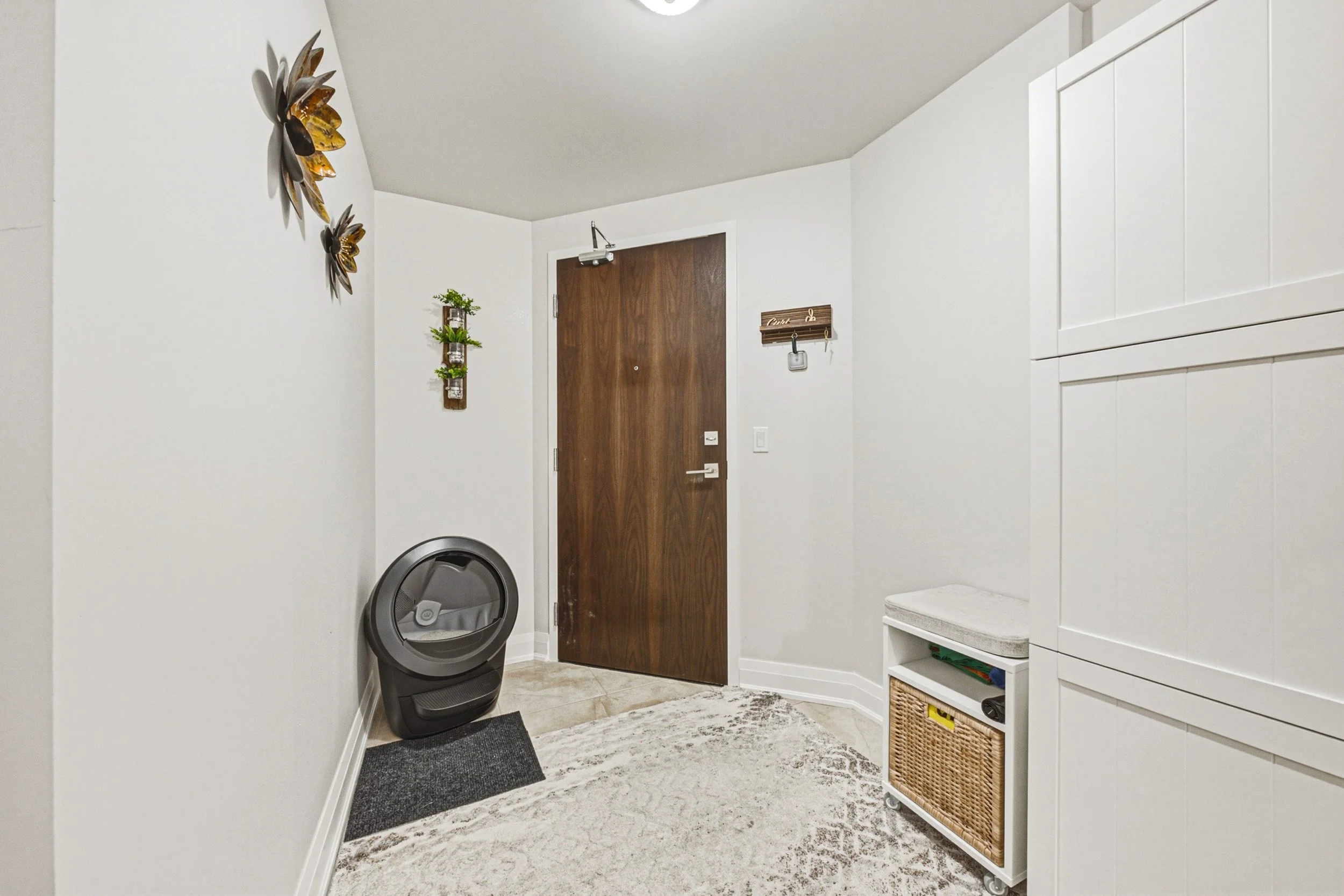 5 - 325 Highway 8 #308, Stoney Creek.jpg