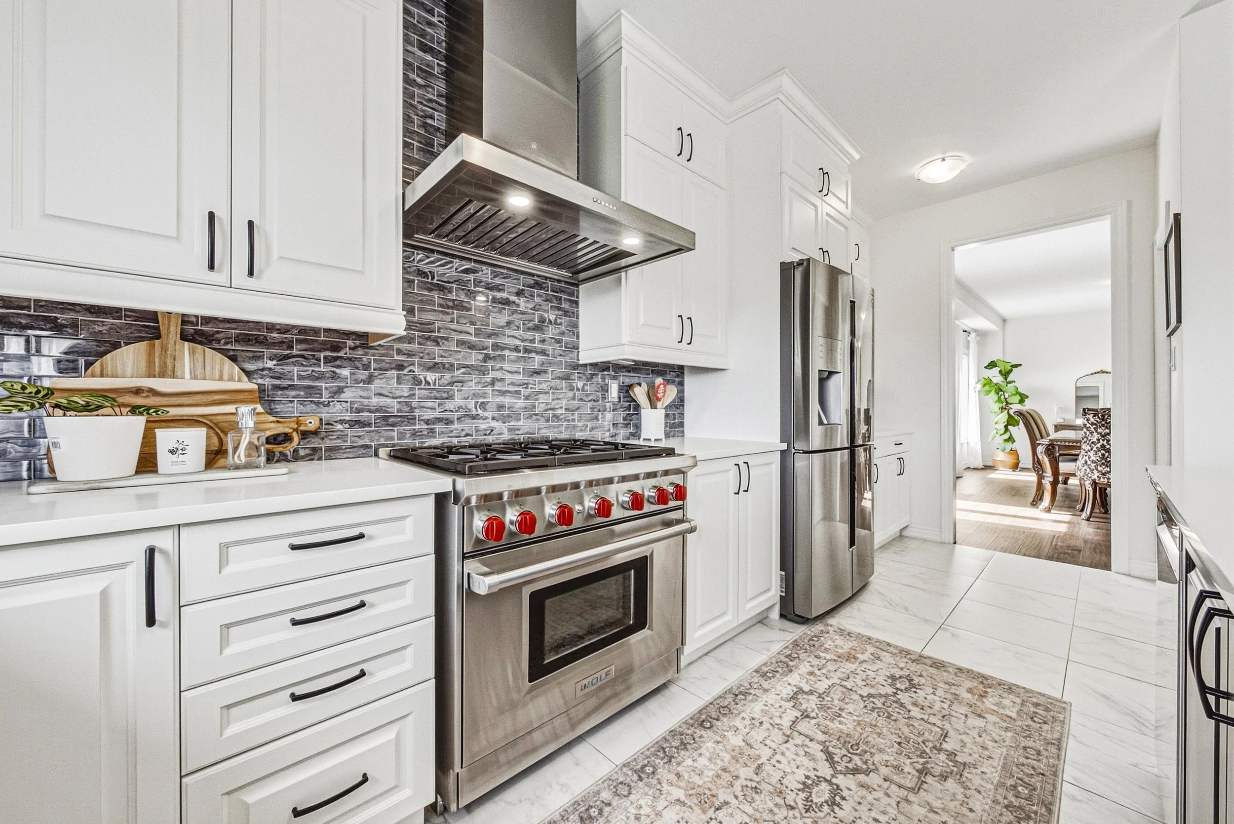 17 - 733 Gilmour Cres, Shelburne.jpg