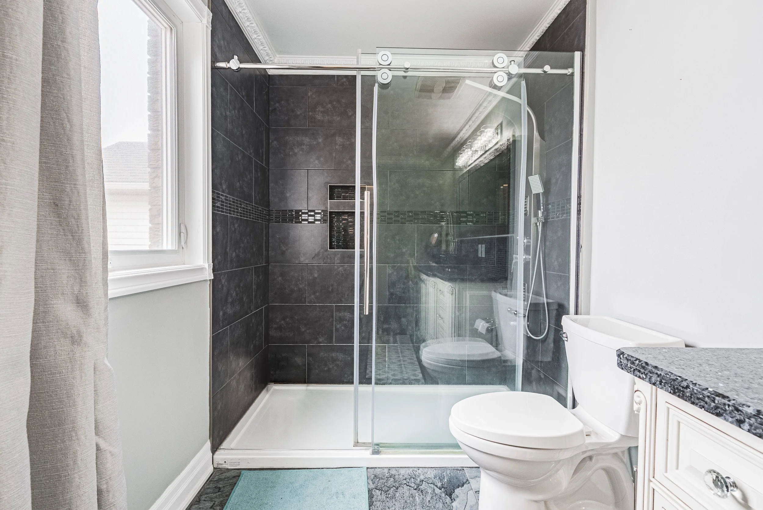 34 - 6 Second Rd W, Stoney Creek.jpg