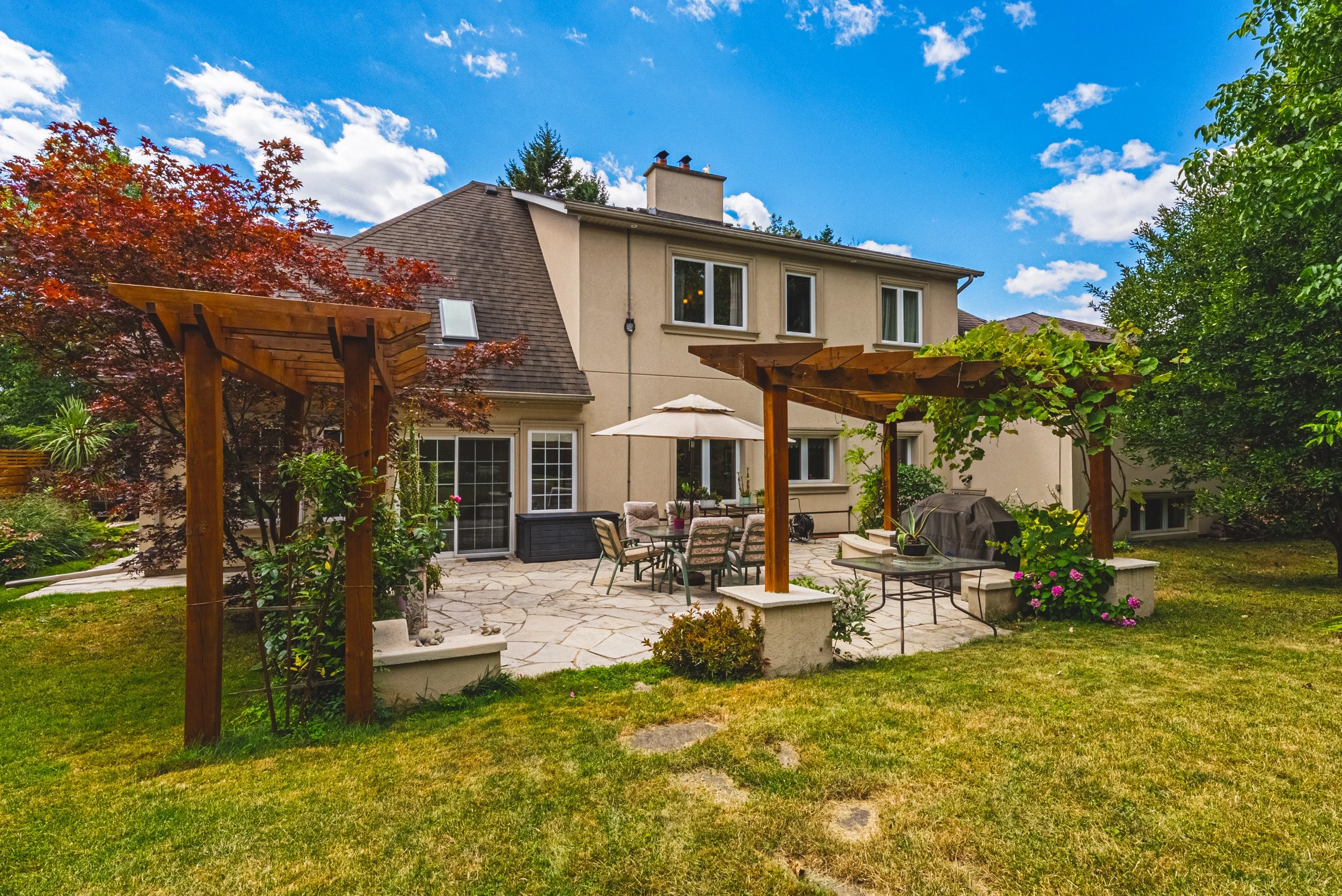 44 - 471 The Kingsway, Etobicoke.jpg