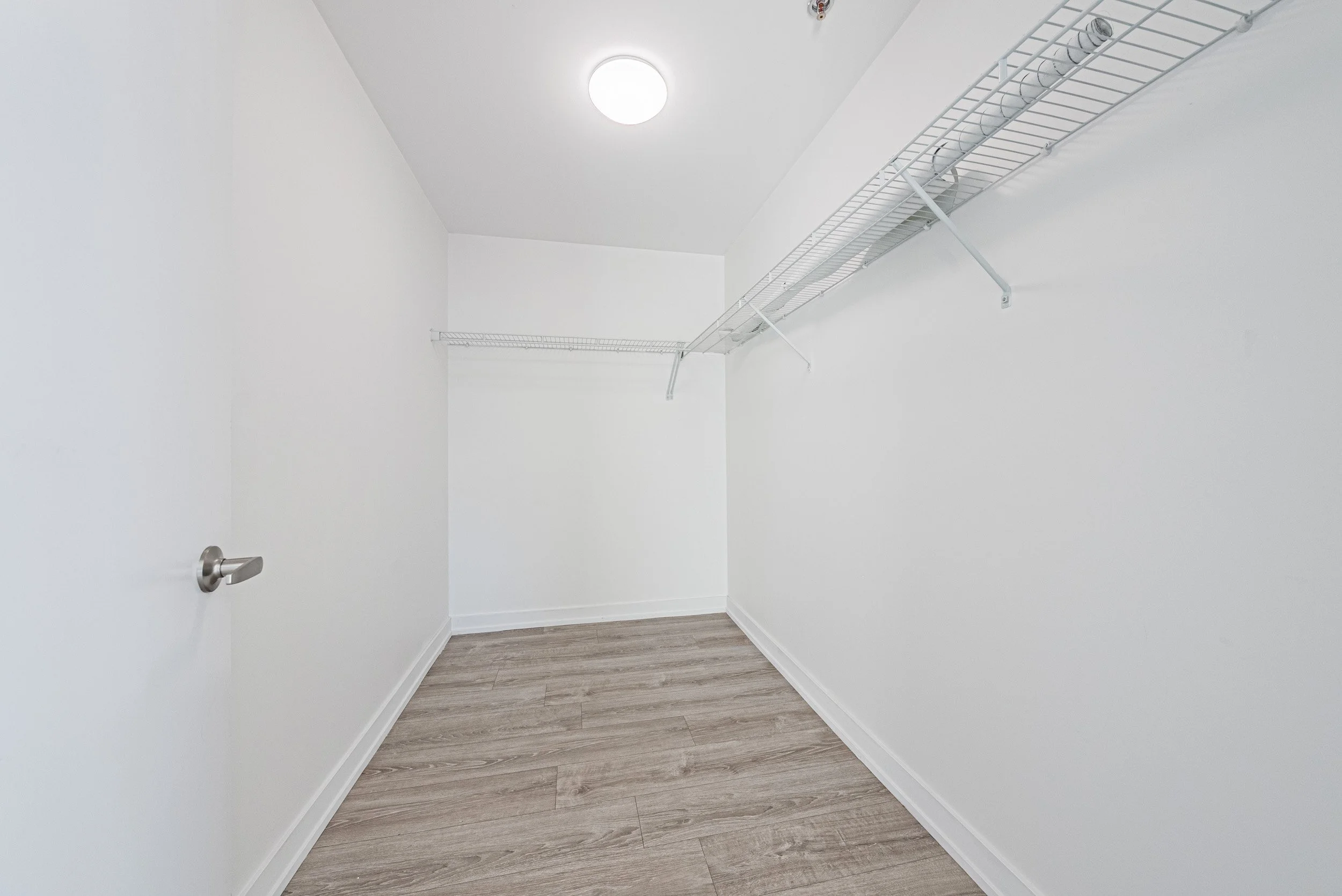 23 - 2486 Old Bronte Rd #706, Oakville.jpg
