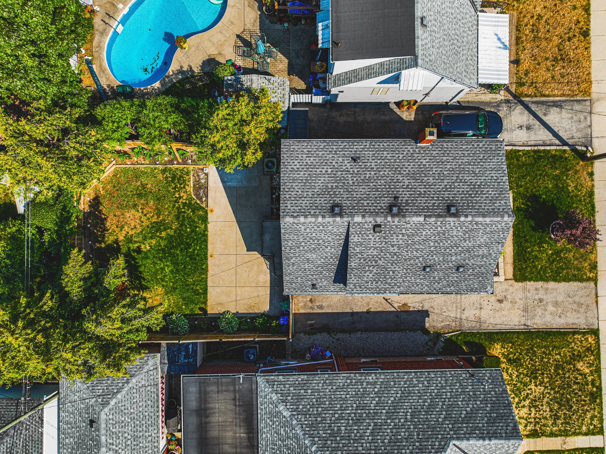 54-212 Rodgers road. Hamilton.jpg