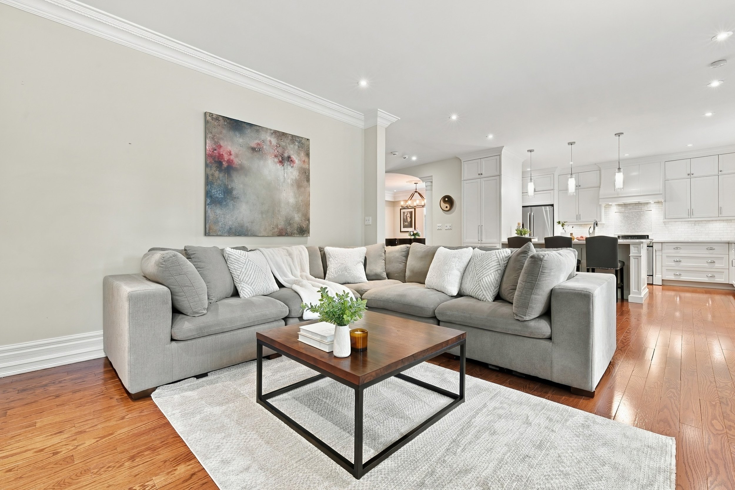 12 - 3021 Woodland Park Dr, Burlington.jpg