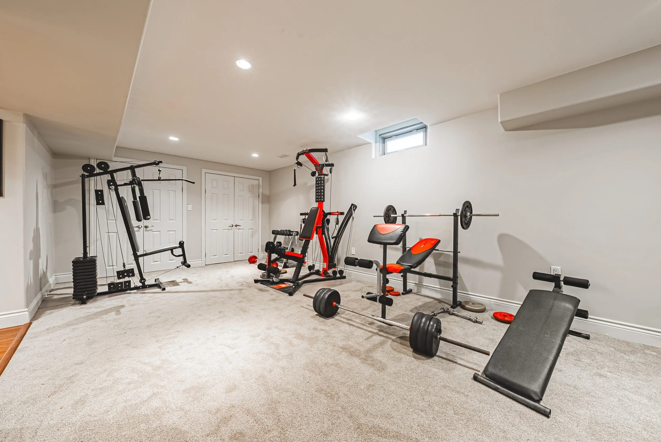 44 - 120 Valiant Cir, Binbrook.jpg