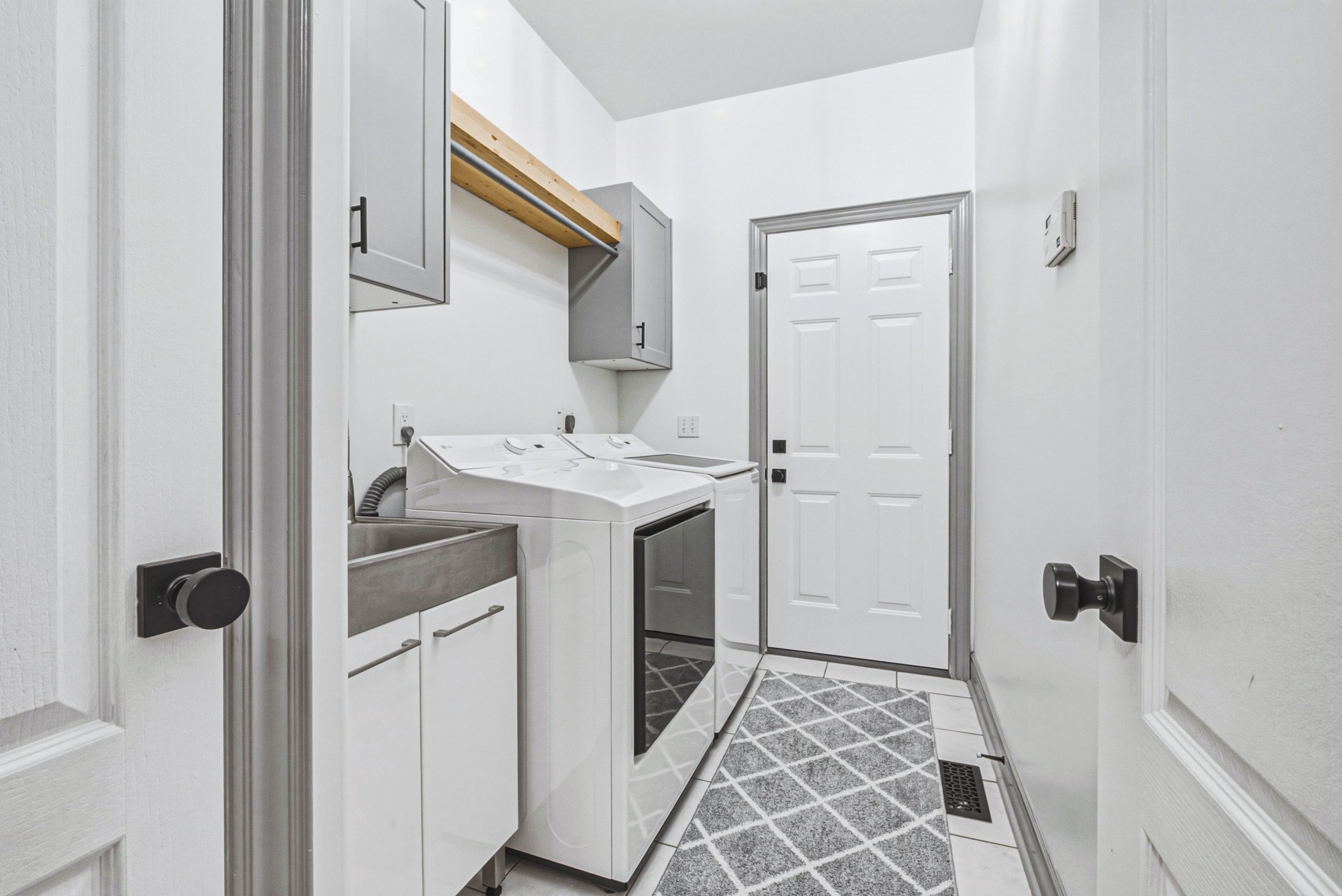 18 - 32 Kopperfield Ln, Mount Hope.jpg