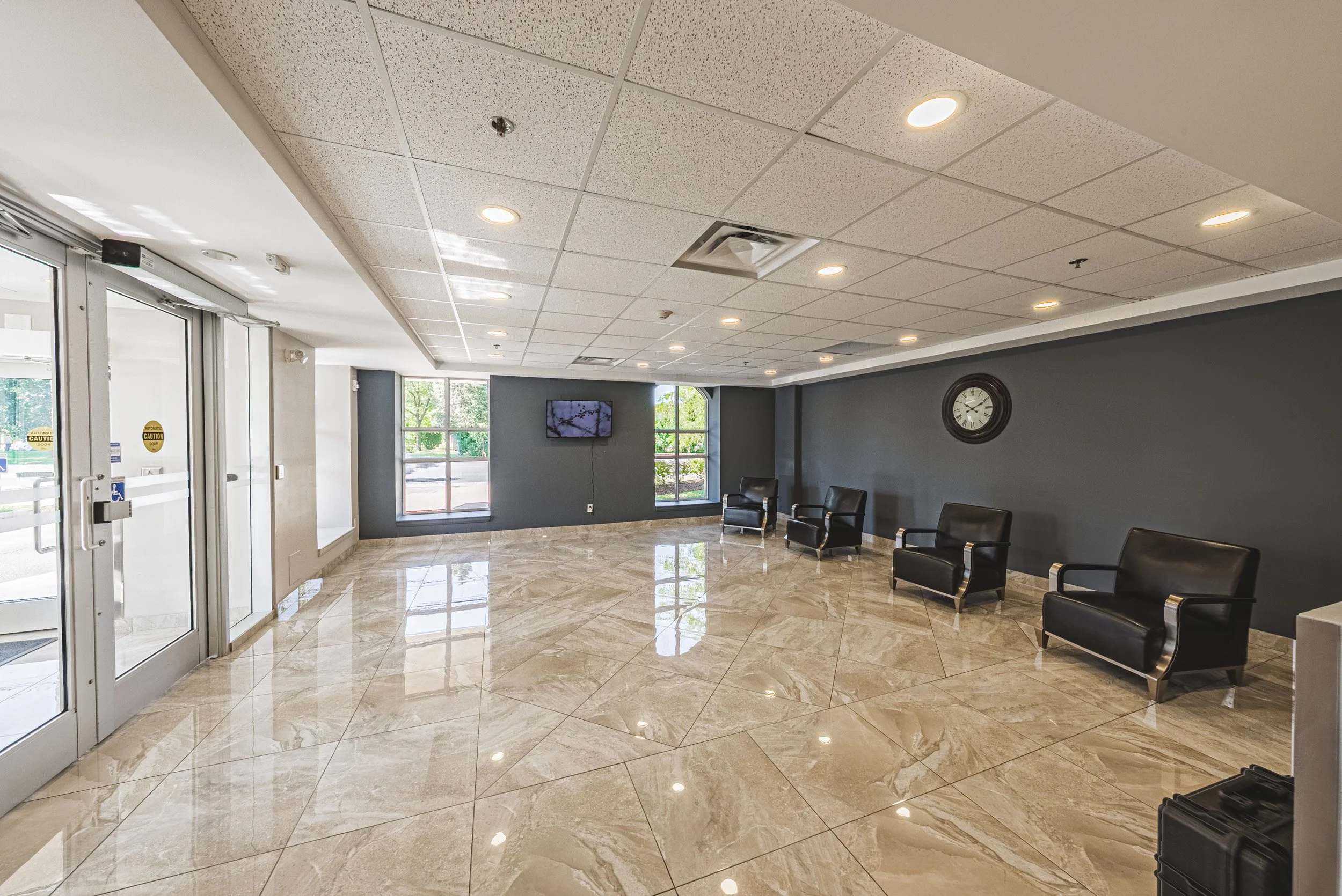 4 - 325 Highway 8 #308, Stoney Creek.jpg