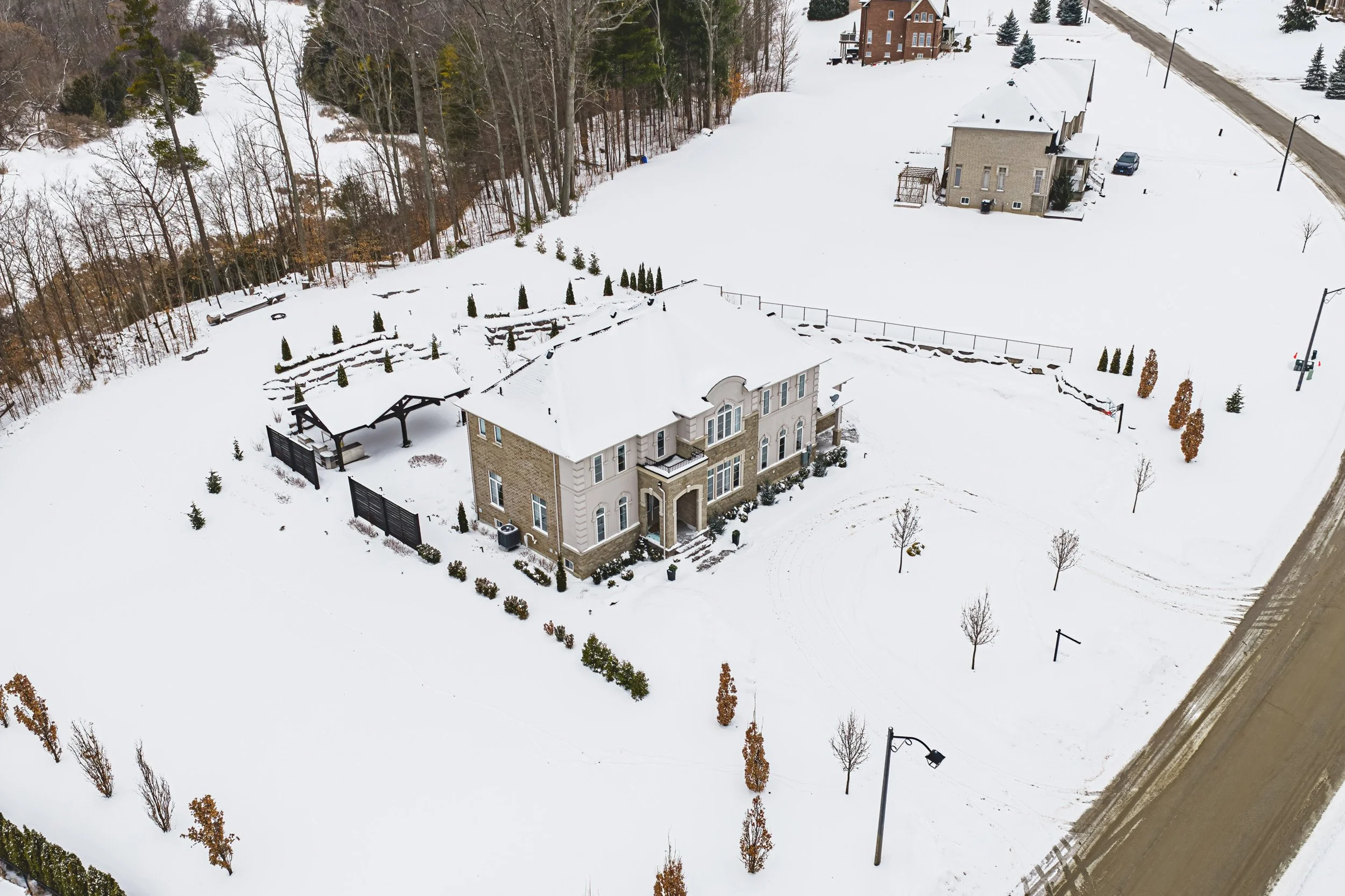 76 - 197 Nottingham Forest Rd, Bradford.jpg