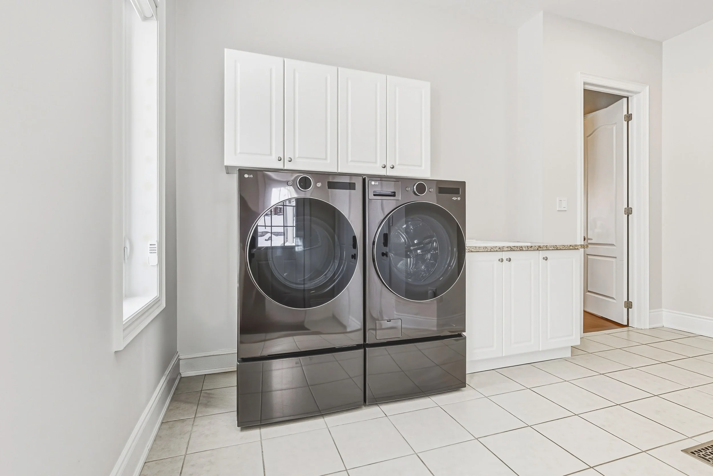 29 - 197 Nottingham Forest Rd, Bradford.jpg