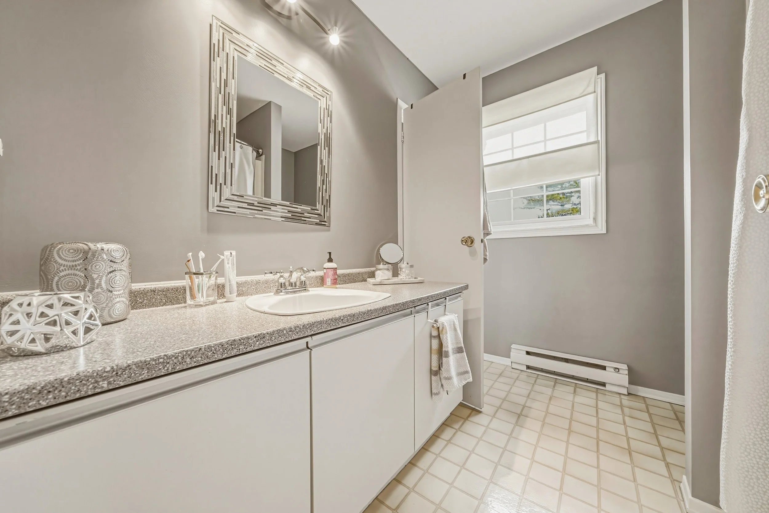 22 - 26 Poplar Dr #25, Cambridge.jpg