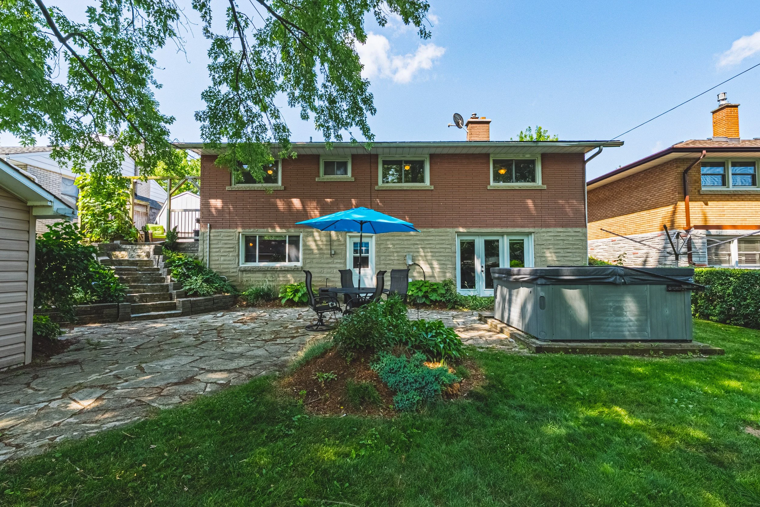 33 - 1821 Biscayne Dr, Cambridge.jpg