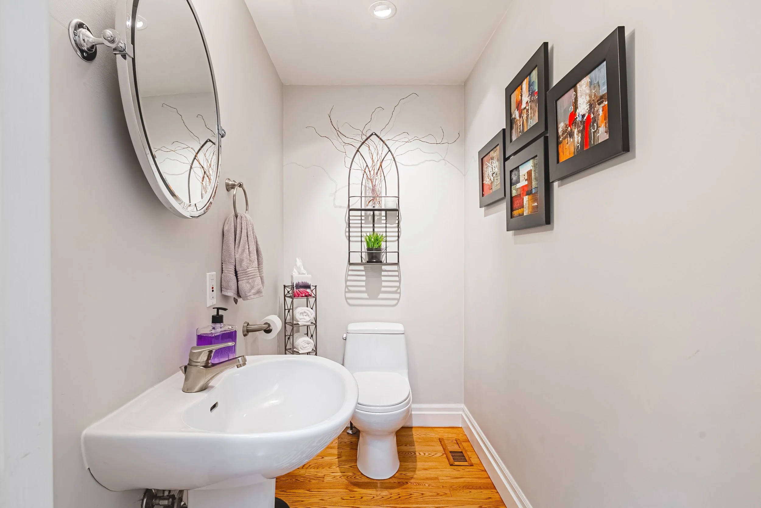 30 - 7 Colonial Cres, Oakville.jpg