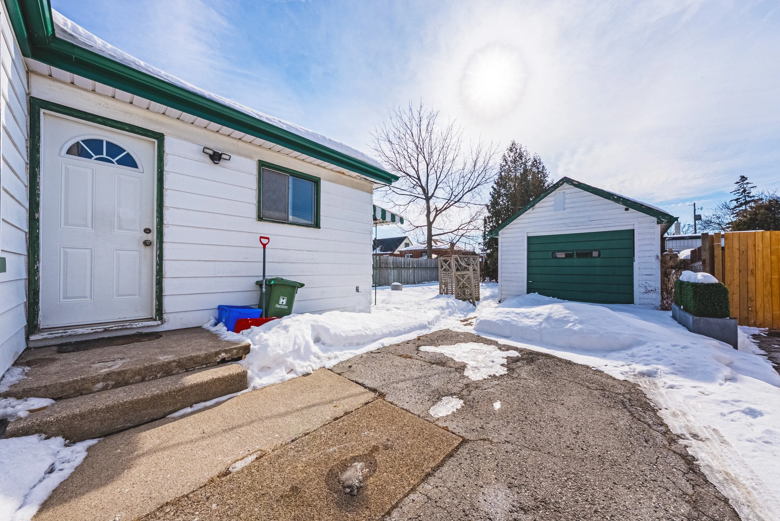 26 - 28 Munn St, Hamilton.jpg