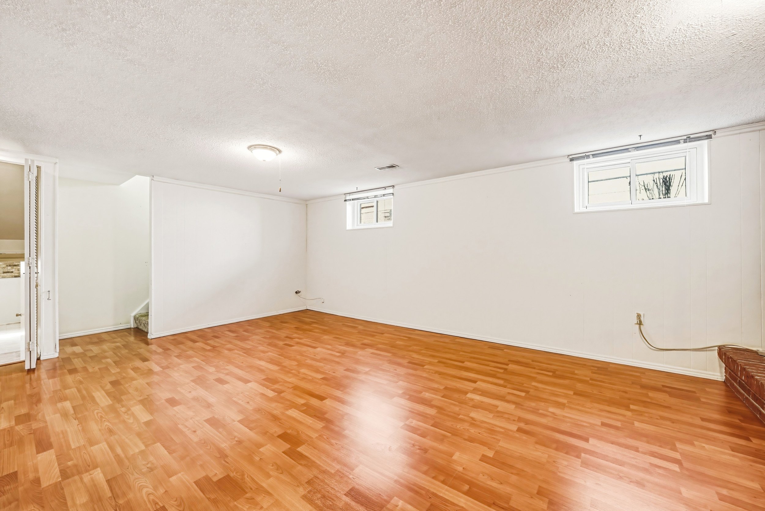 26 - 2360 Greenbank Trail, Burlington.jpg