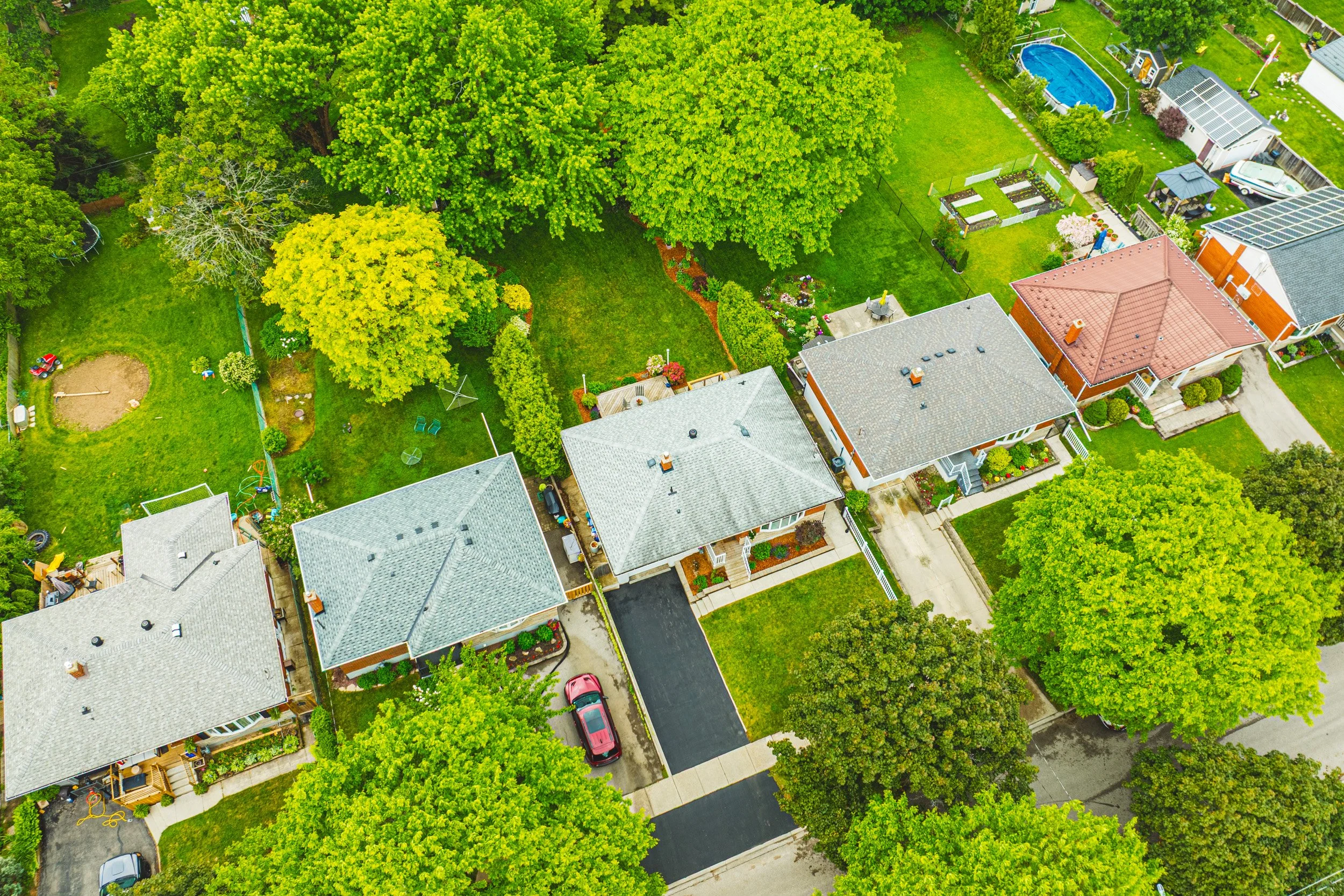 34 - 1208 Homewood Dr, Burlington.jpg