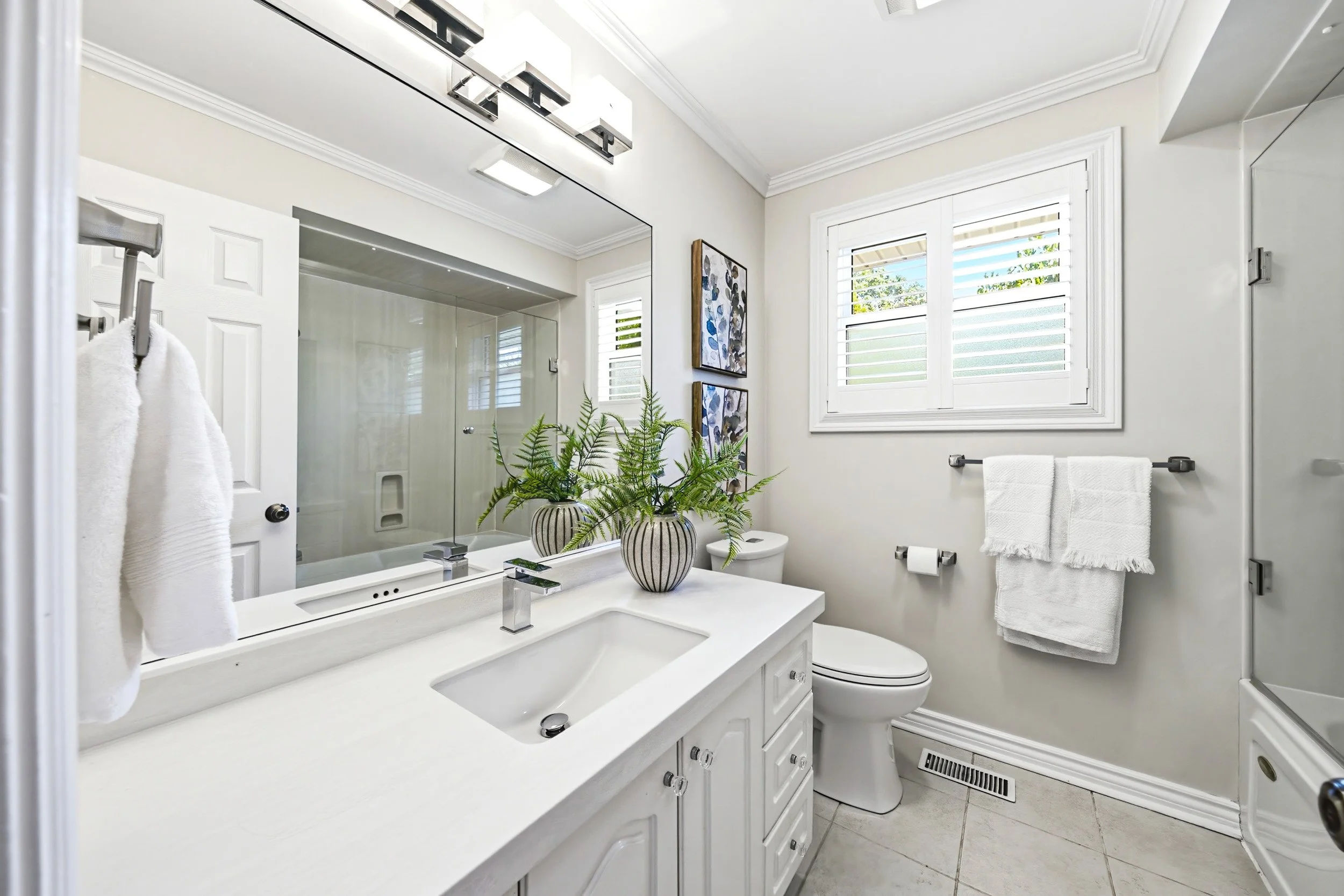 25 - 3384 Manfred Dr, Burlington.jpg