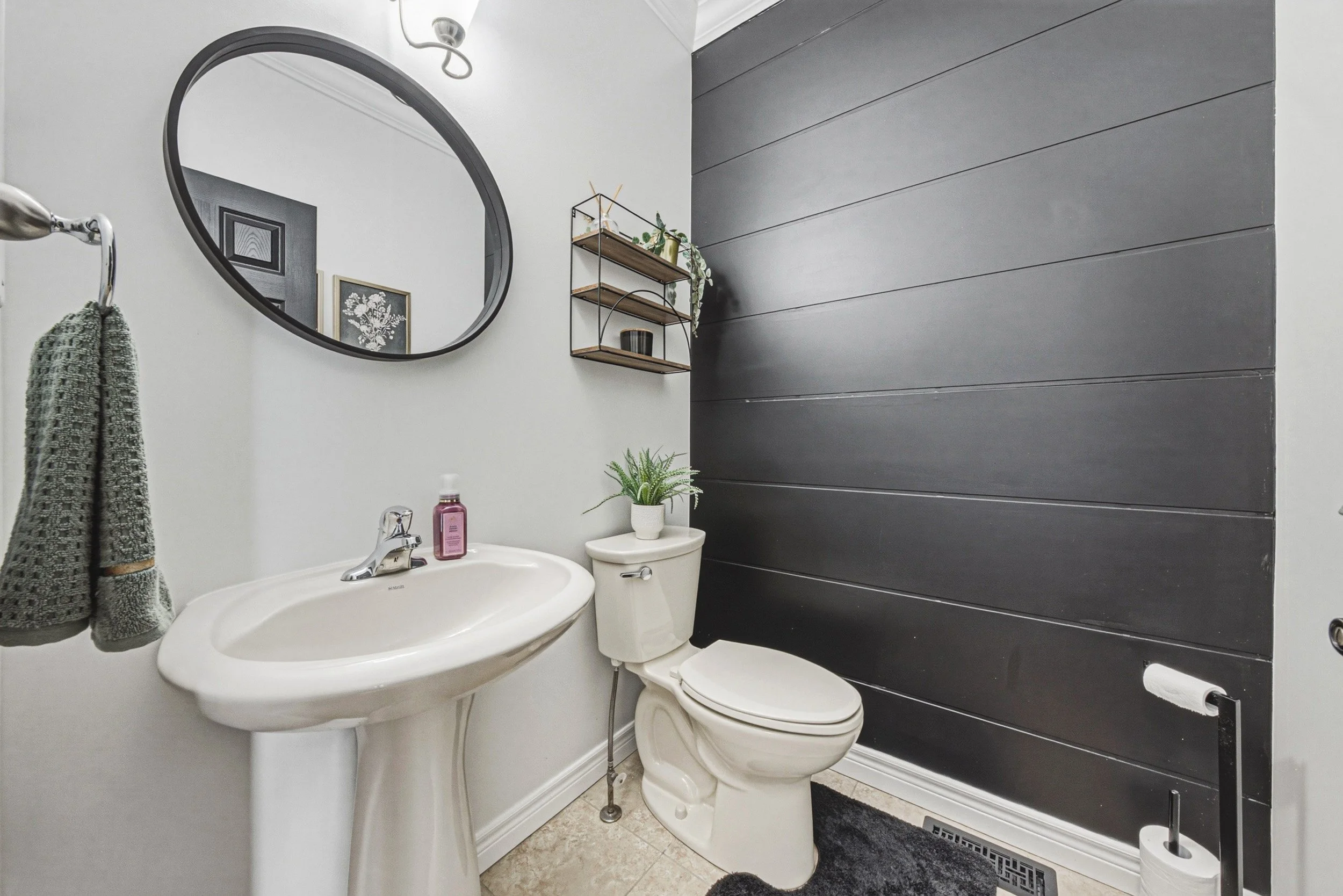 9 - 20 Degrow Cres, Binbrook.jpg