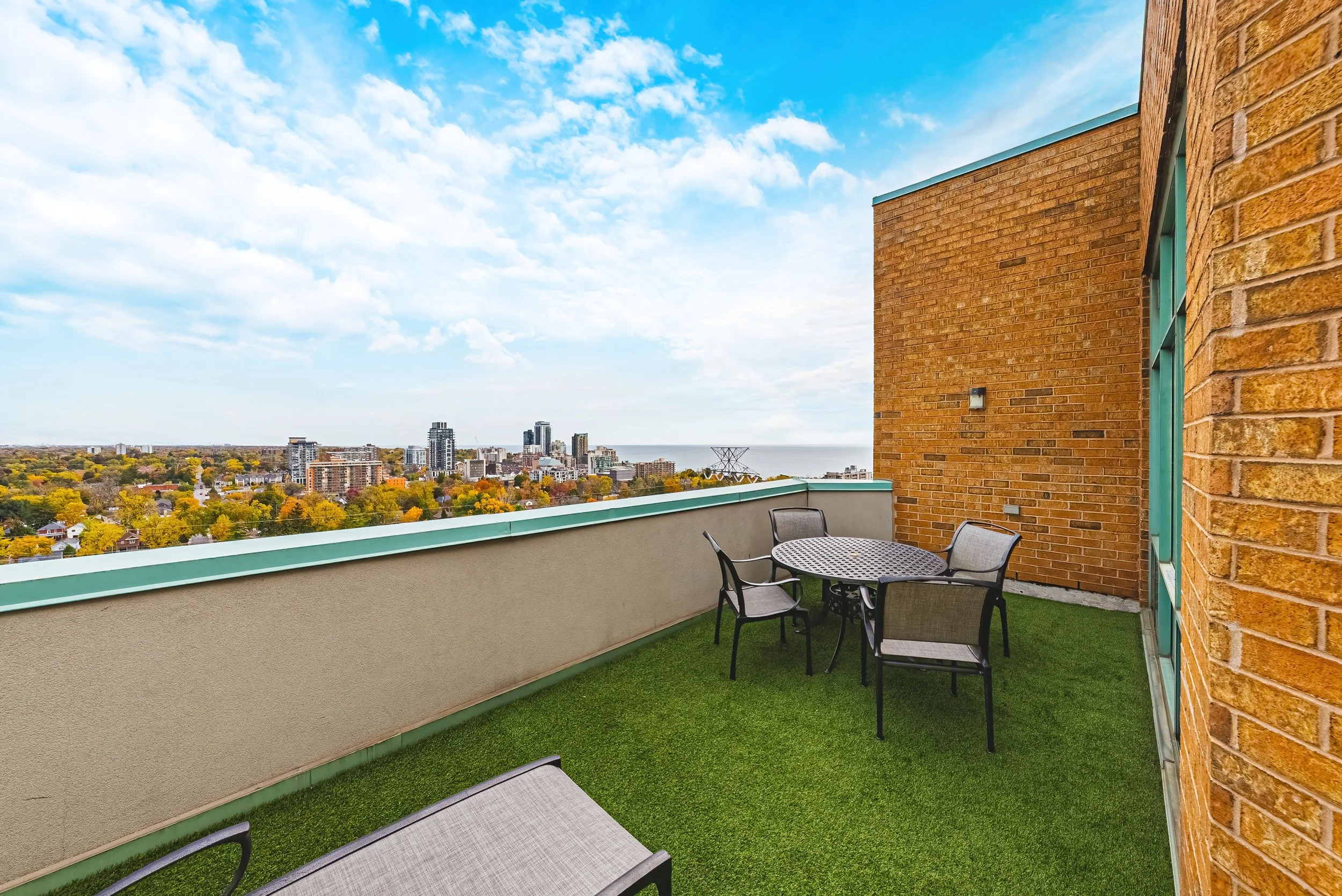 36 - 1276 Maple Crossing Blvd #310, Burlington.jpg