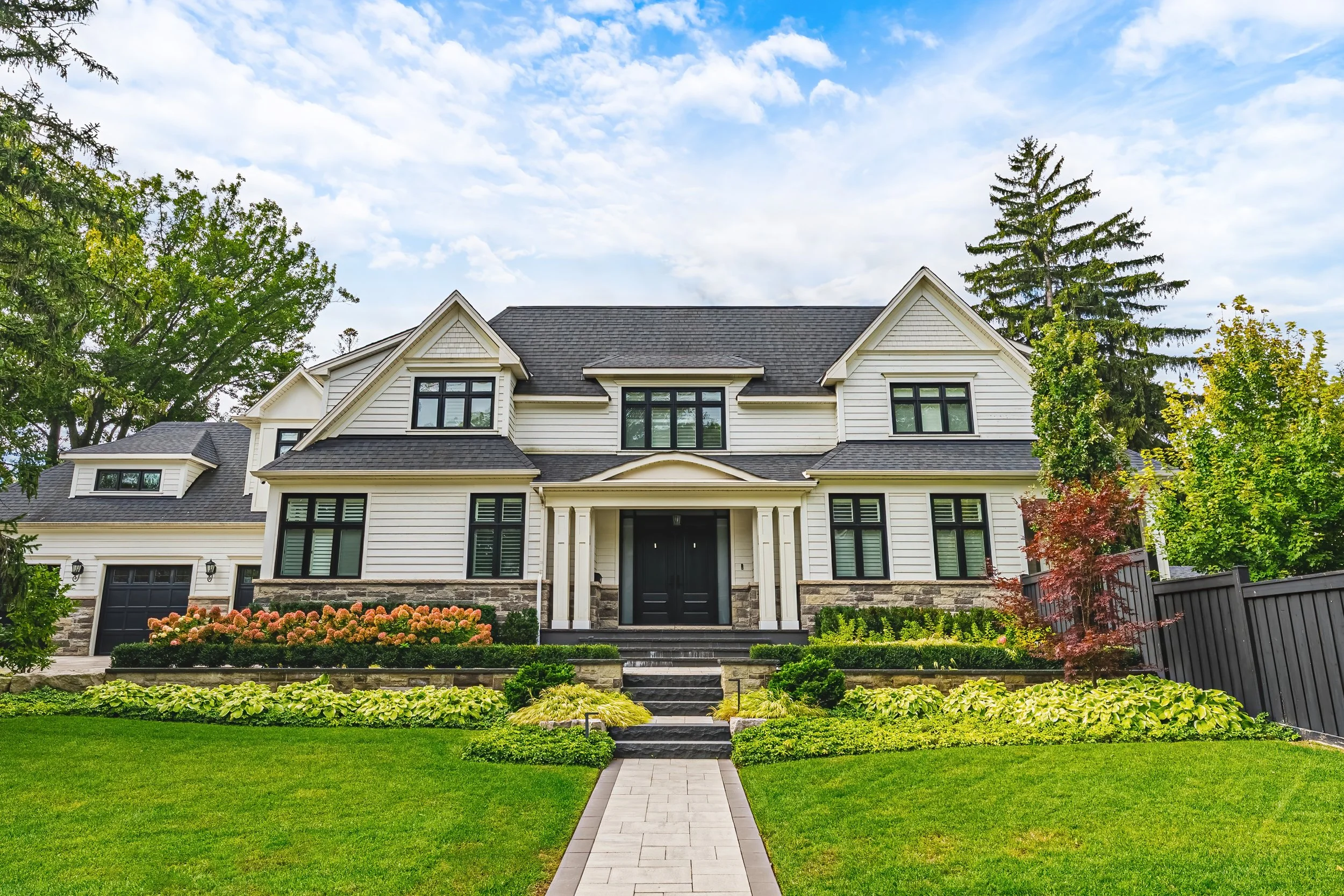 7 - 4369 Lakeshore Rd, Burlington.jpg