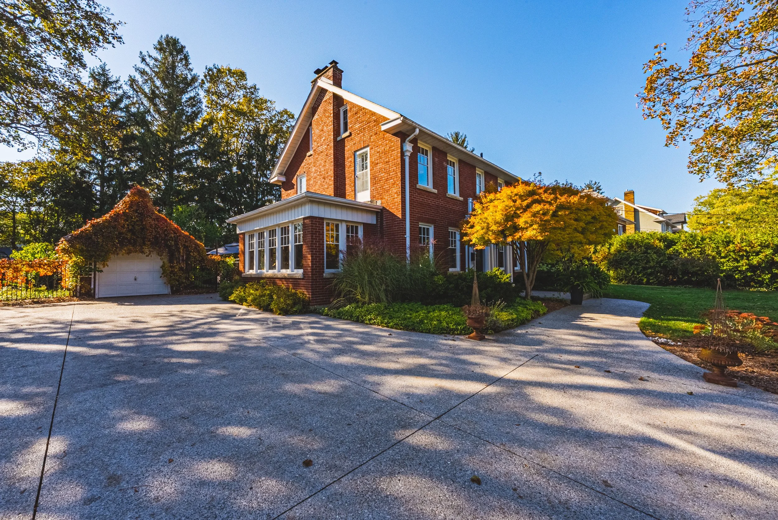 2 - 26 South Dr, St. Catharines.jpg