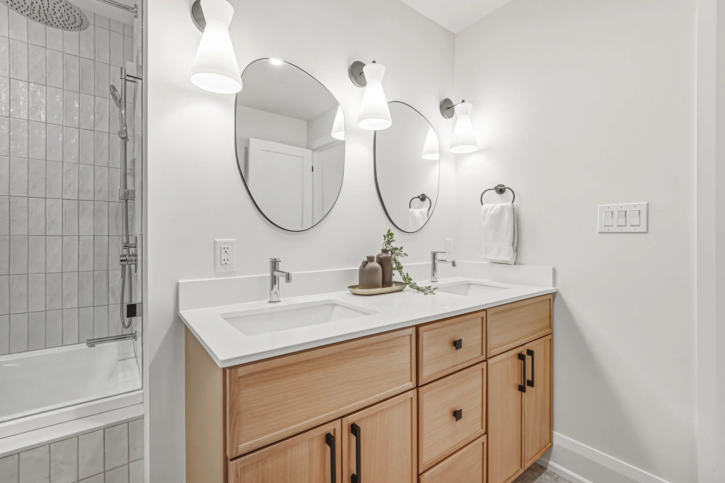 75 - 251 Glen Afton Dr, Burlington.jpg