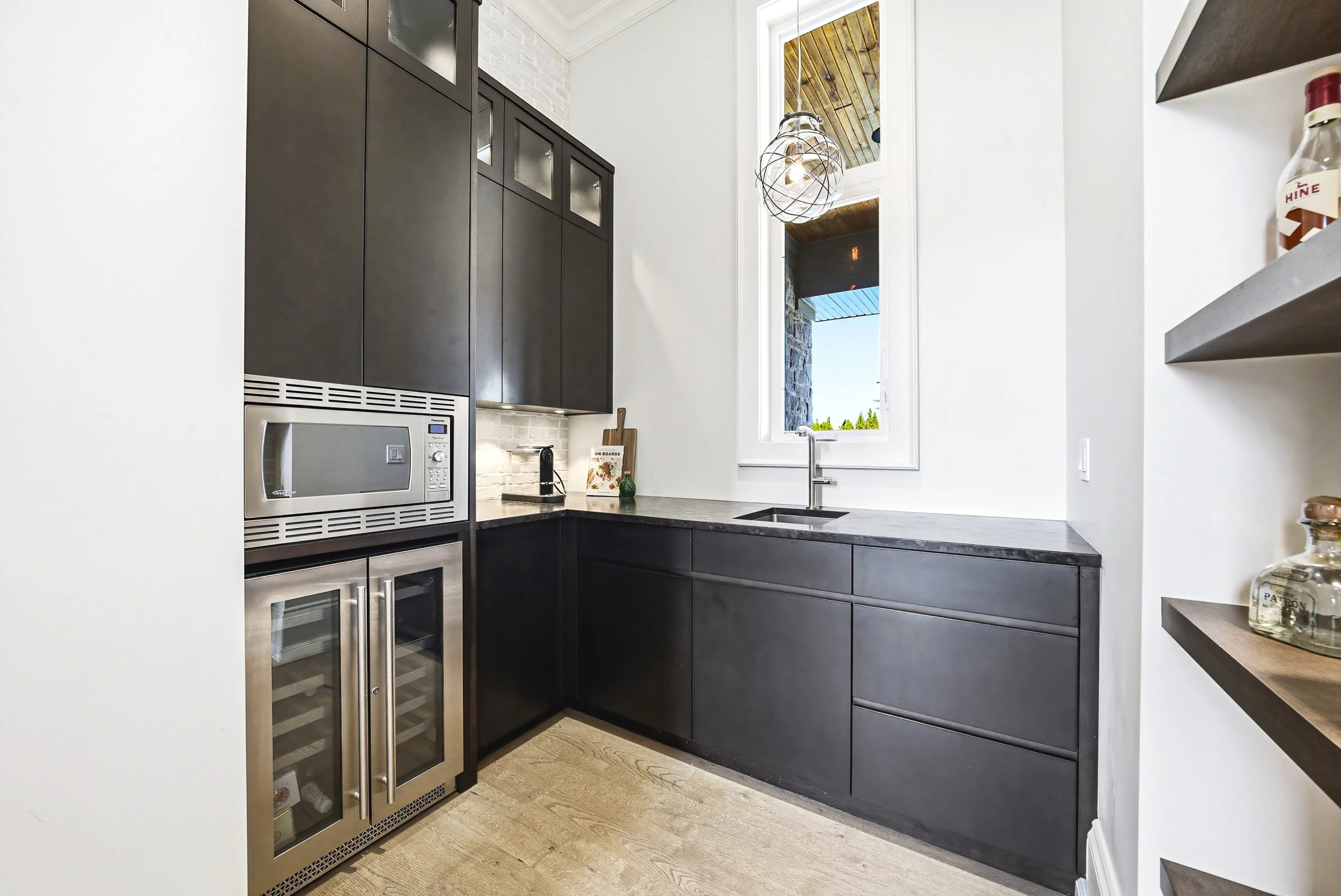 35 - 38 Visser Dr, Puslinch.jpg