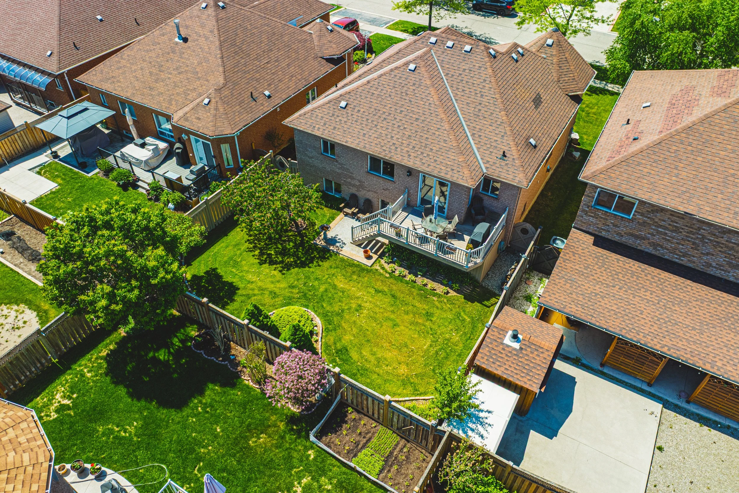 38 - 105 Pinebrook Cir, Caledon.jpg